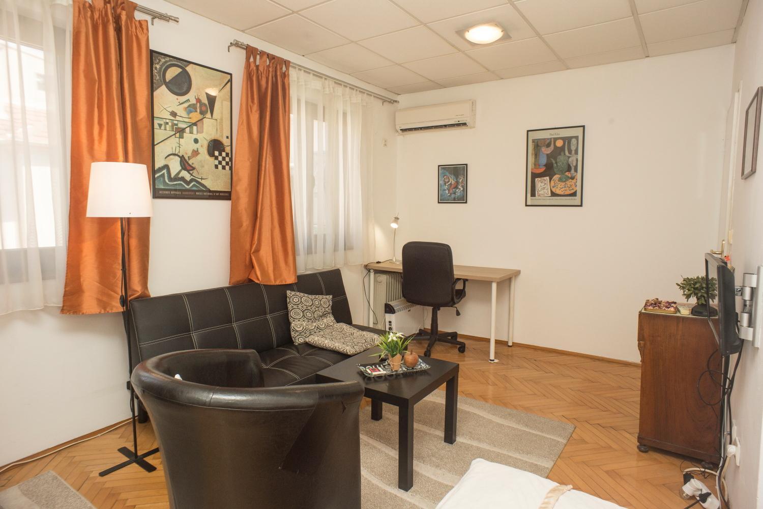 "Knez " Belgrade city center Apartment view 4