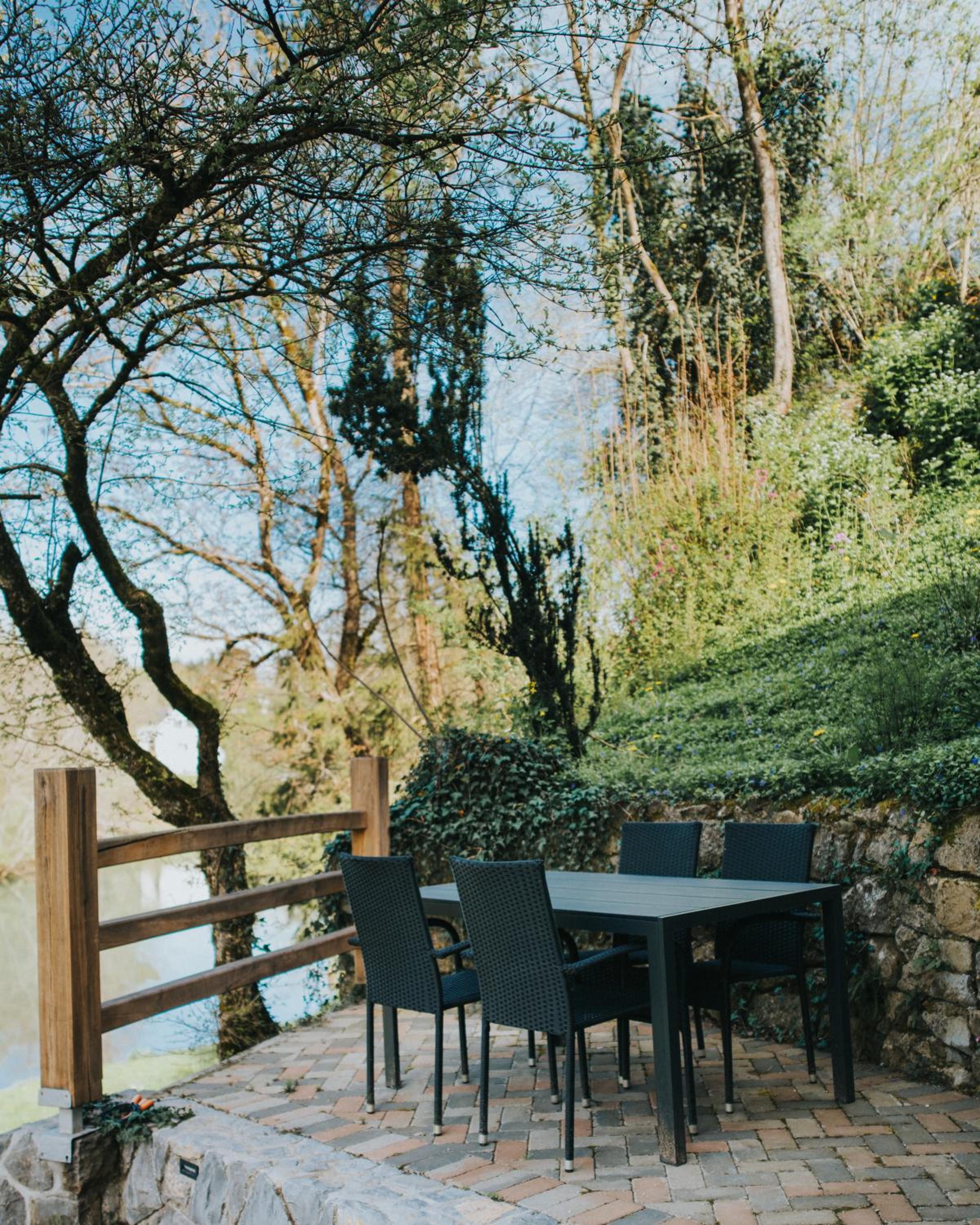 Riverside House Krka