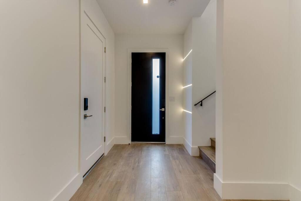 Modern 4 Bedroom Masterpiece With Rooftop Deck