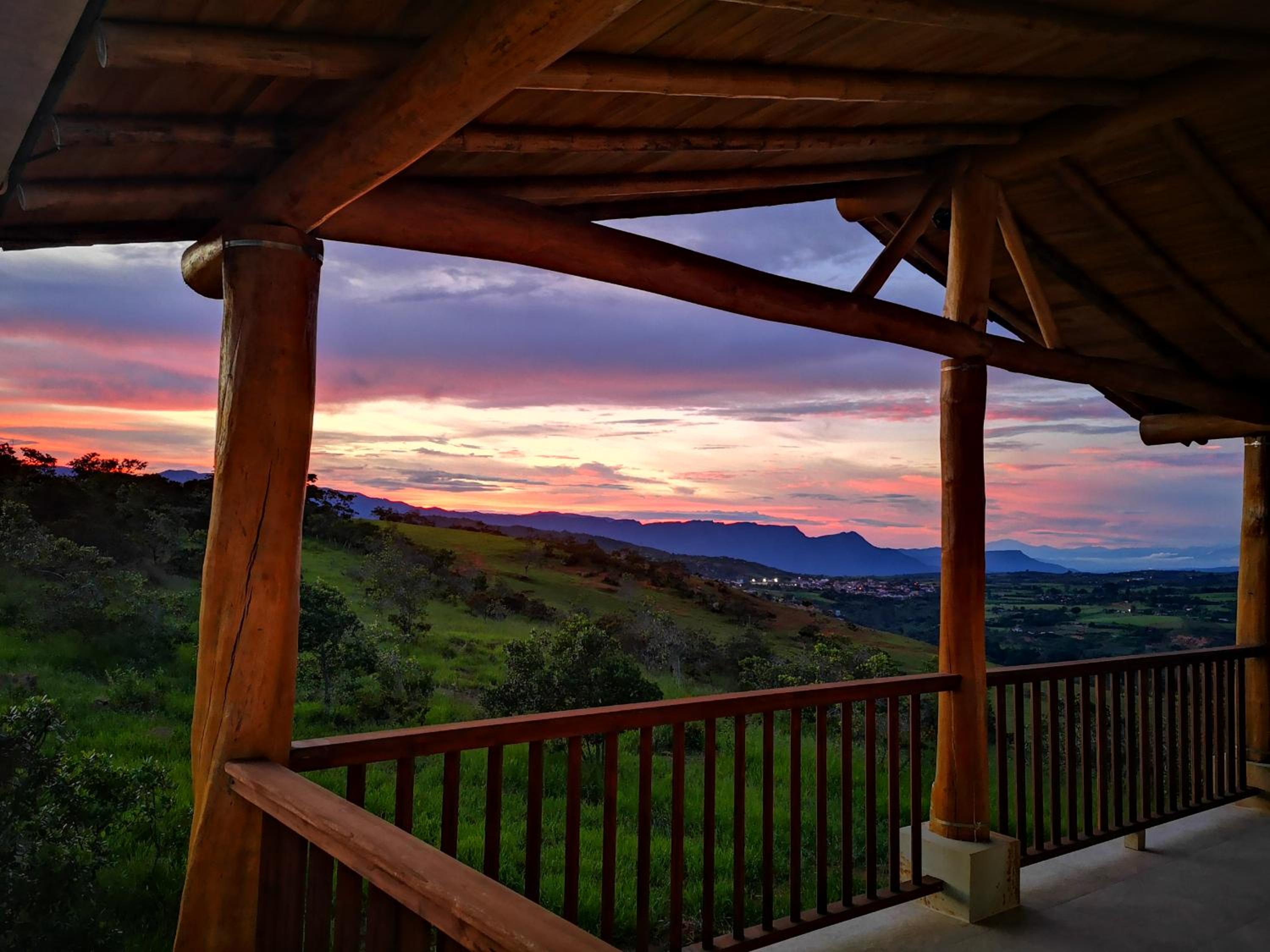 CASAS CAMPESTRES VILLA COVA Da IRIA BARICHARA