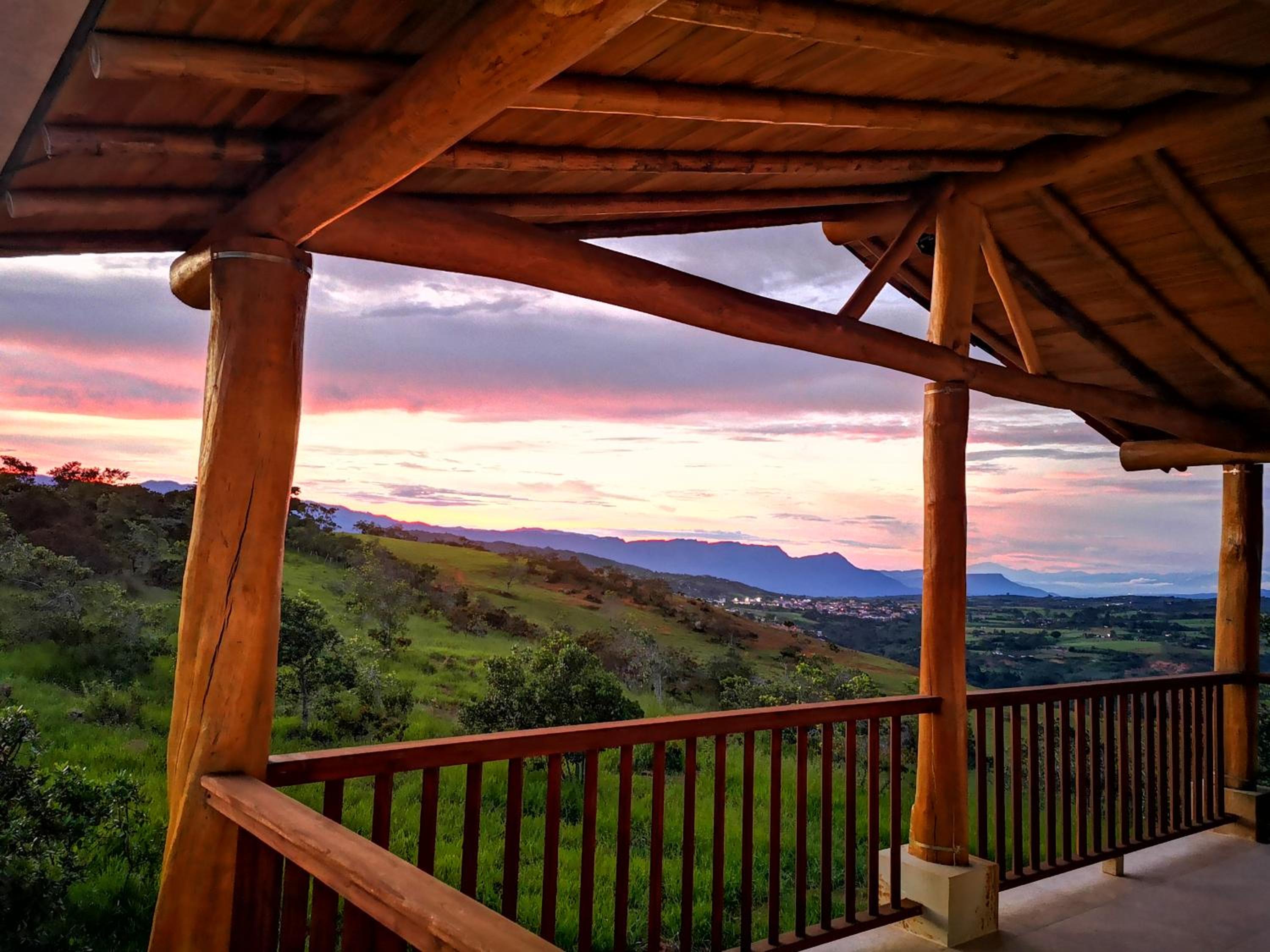 CASAS CAMPESTRES VILLA COVA Da IRIA BARICHARA