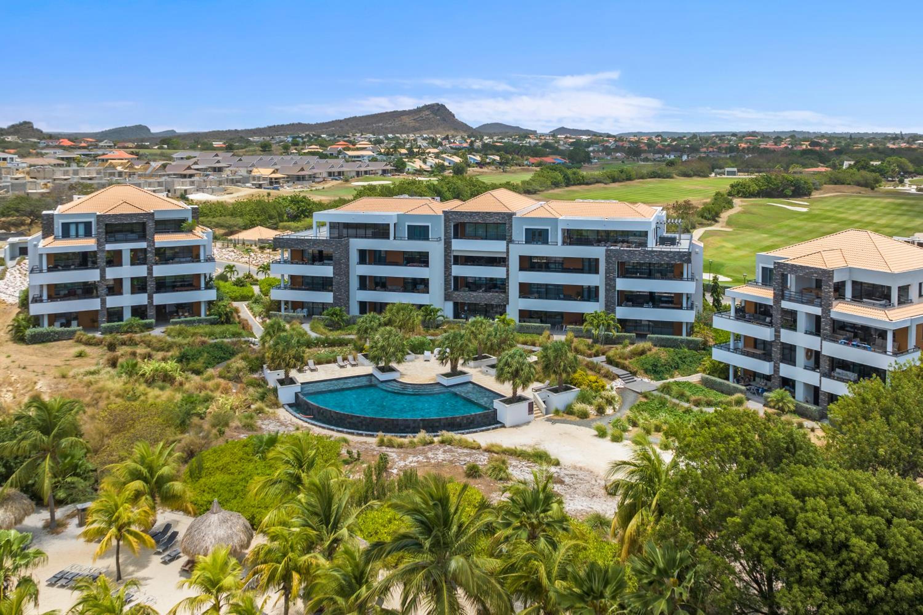 The Shore 2 luxury beach front condo
