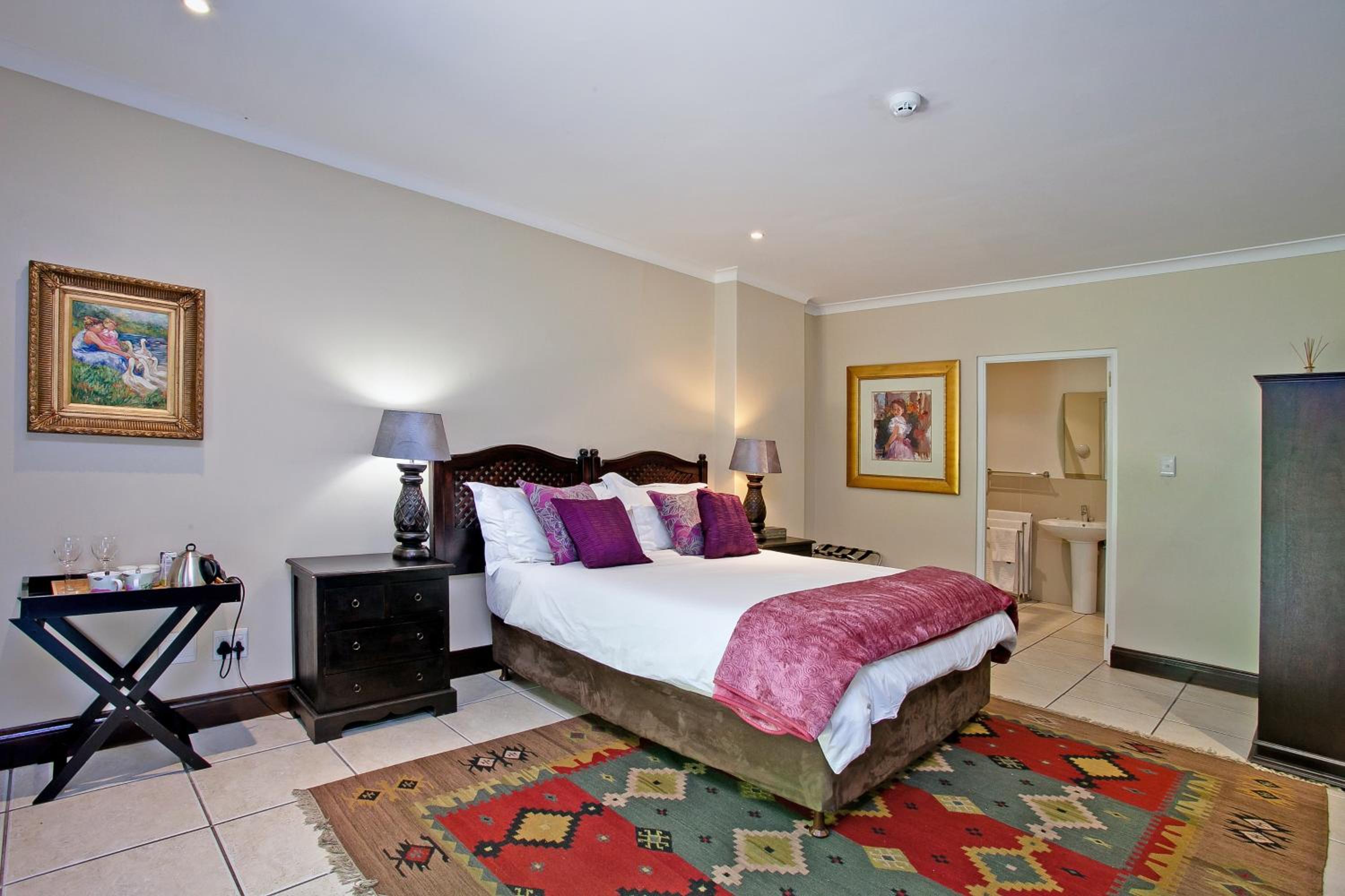 No 66 Sandton Lodge