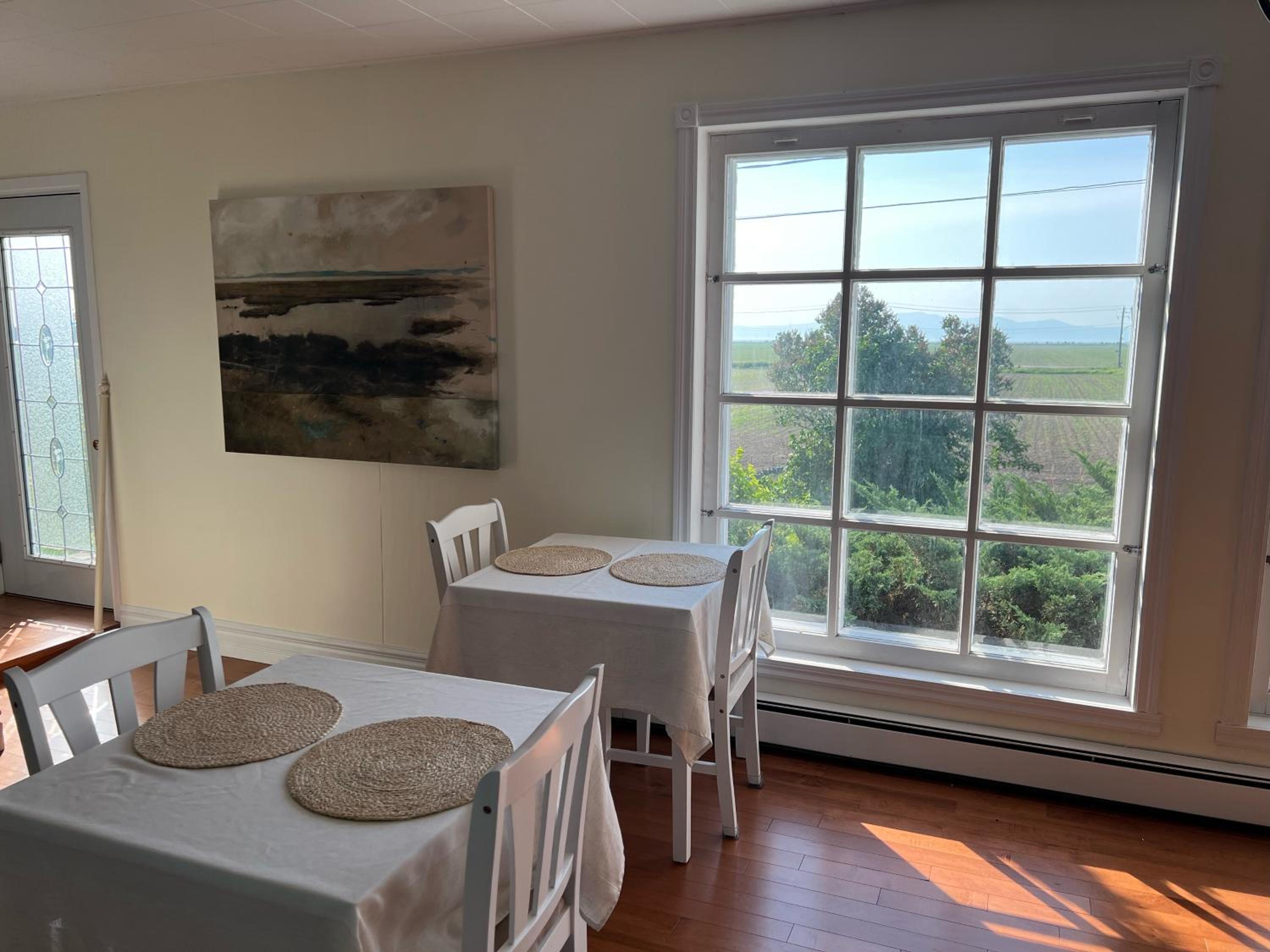 La Maison Rouge - Bed & Breakfast - La Pocatière
