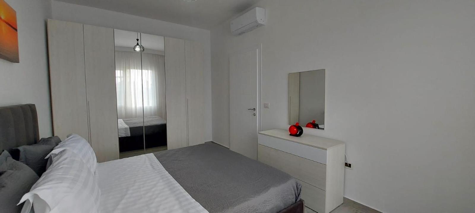 Vaso apartment, Qerret