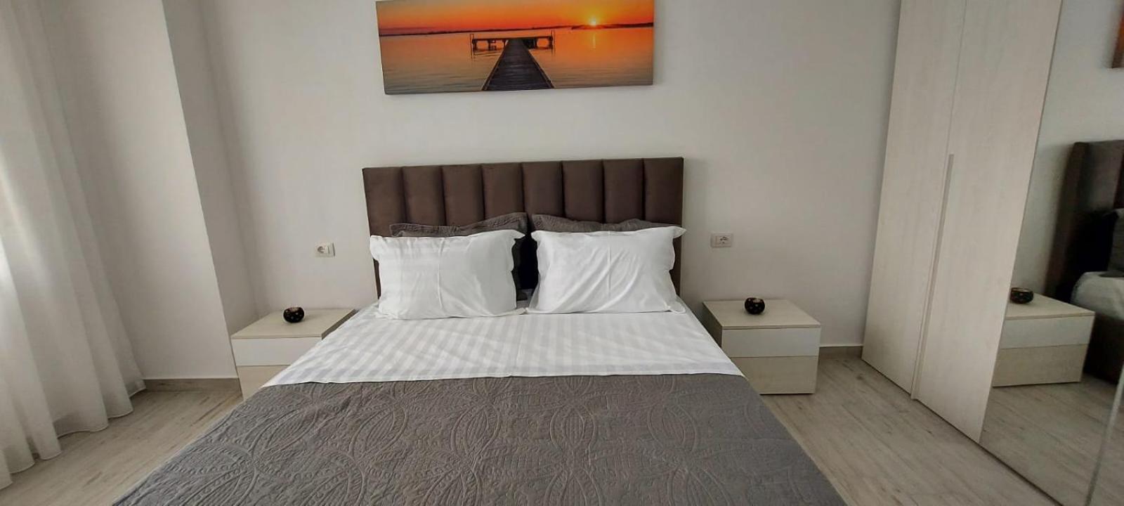 Vaso apartment, Qerret