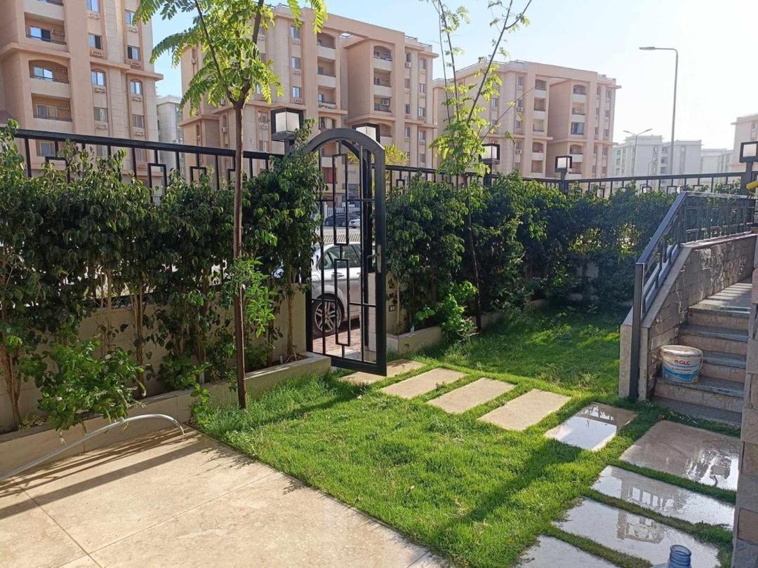 younan house