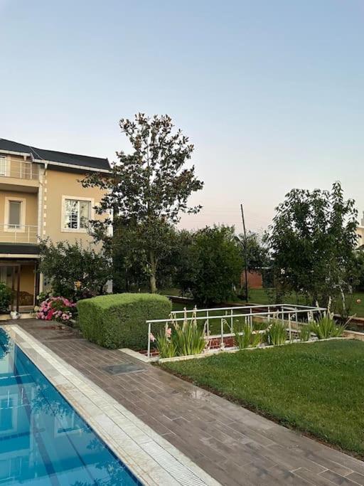 Villa Elegance
