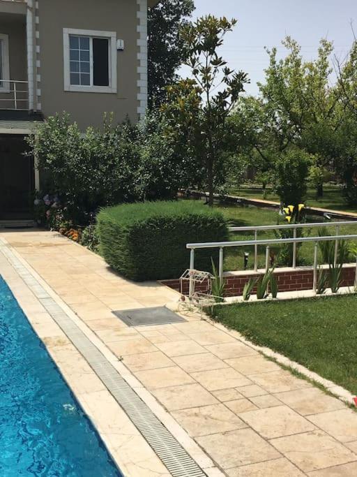 Villa Elegance