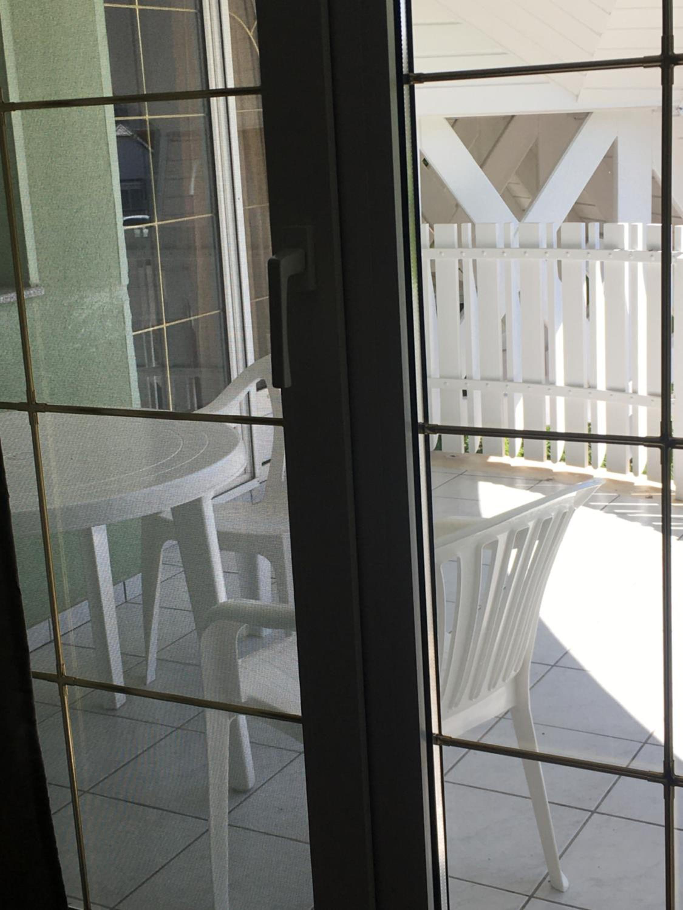 Enter Apartmanház