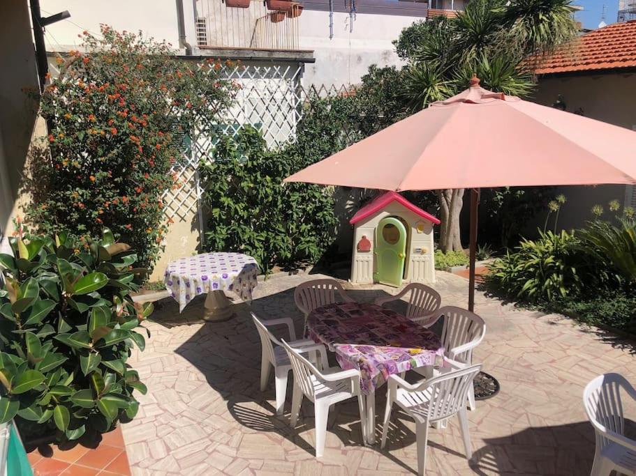 Spaziosa casa con giardino e dependance photo 2