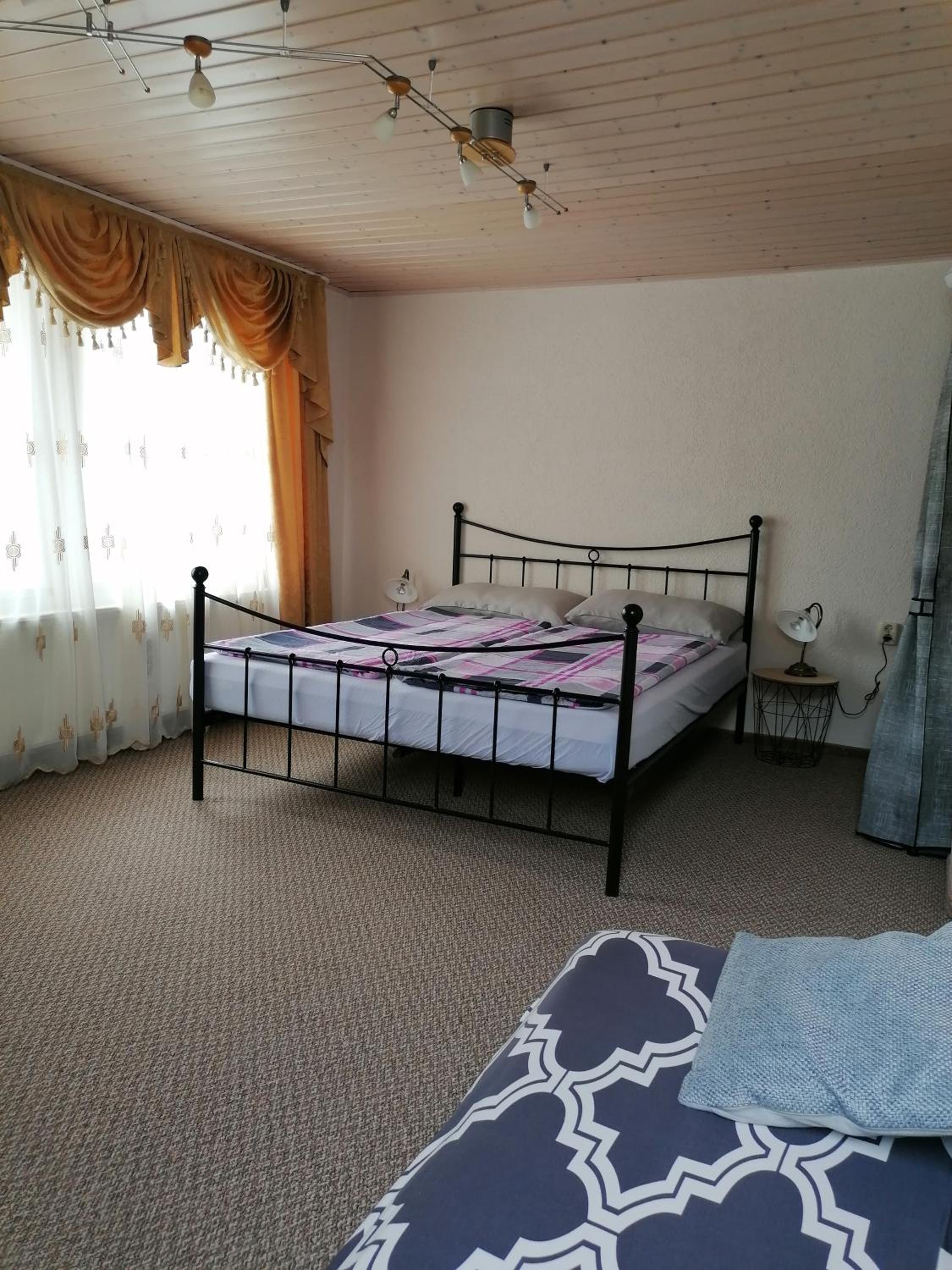 2 schnuckelige Wohnungen in Oberfranken - Property Image 13