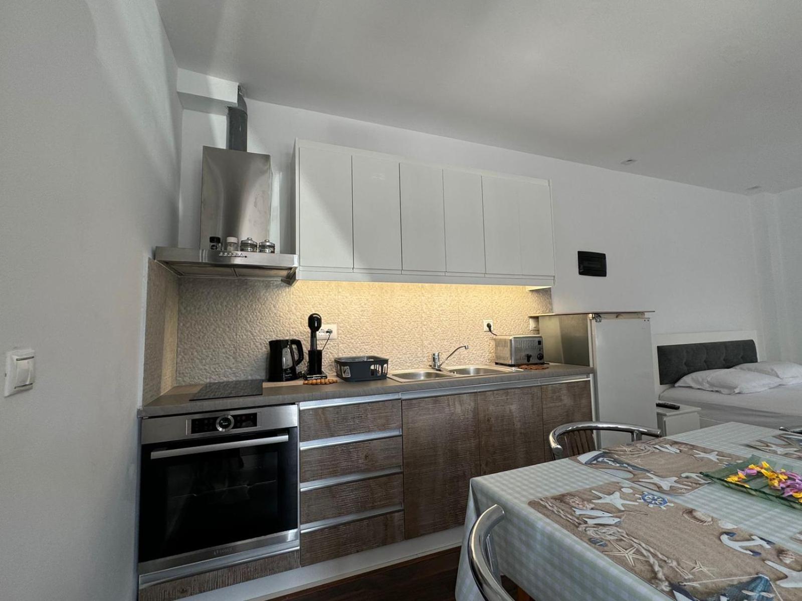 Sulozeqi Apartments