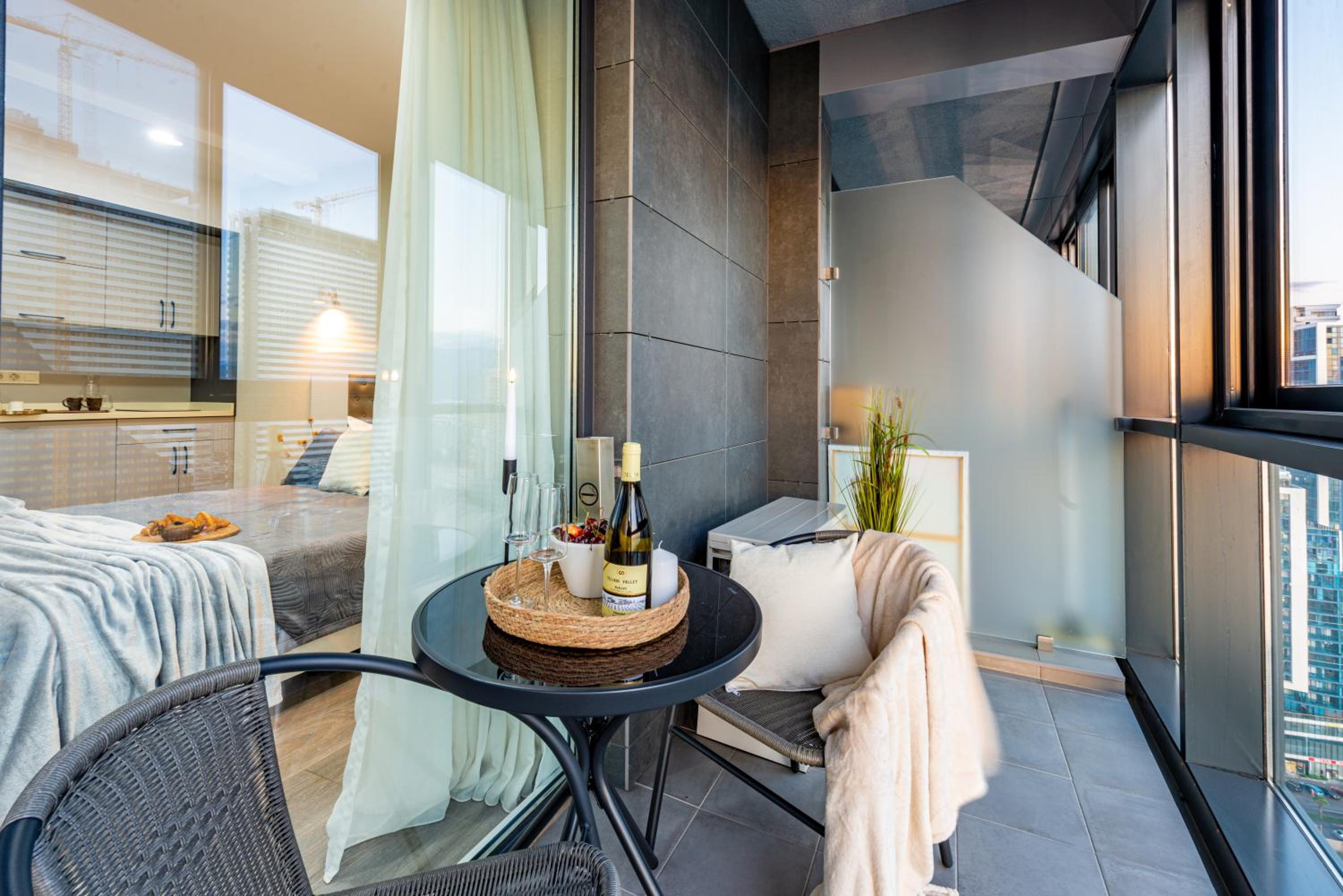Sea Dreams - Enchanting Views of the Singing Fountains and Sunset view 3