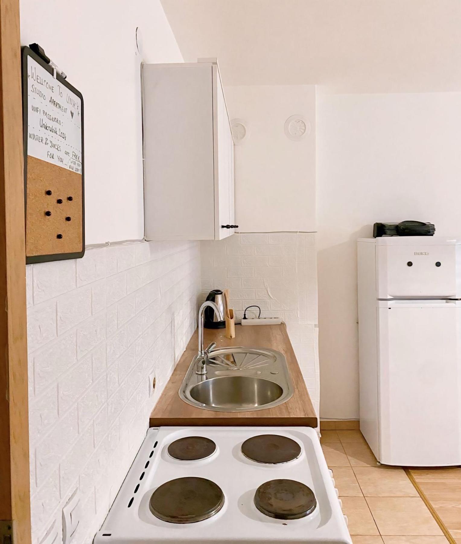 Unik's Studio Apartment, photo 12