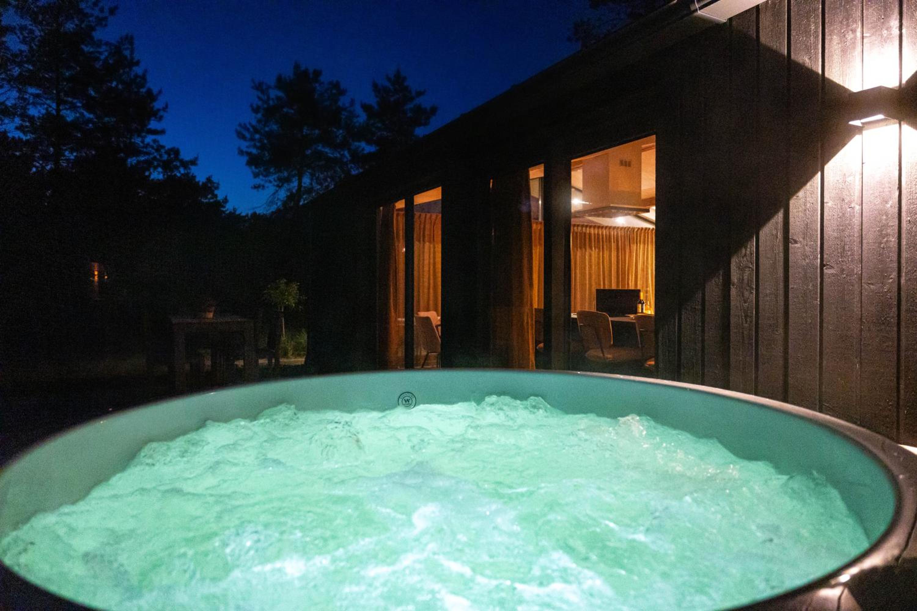 Design bungalow met wellness in parkbos view 4