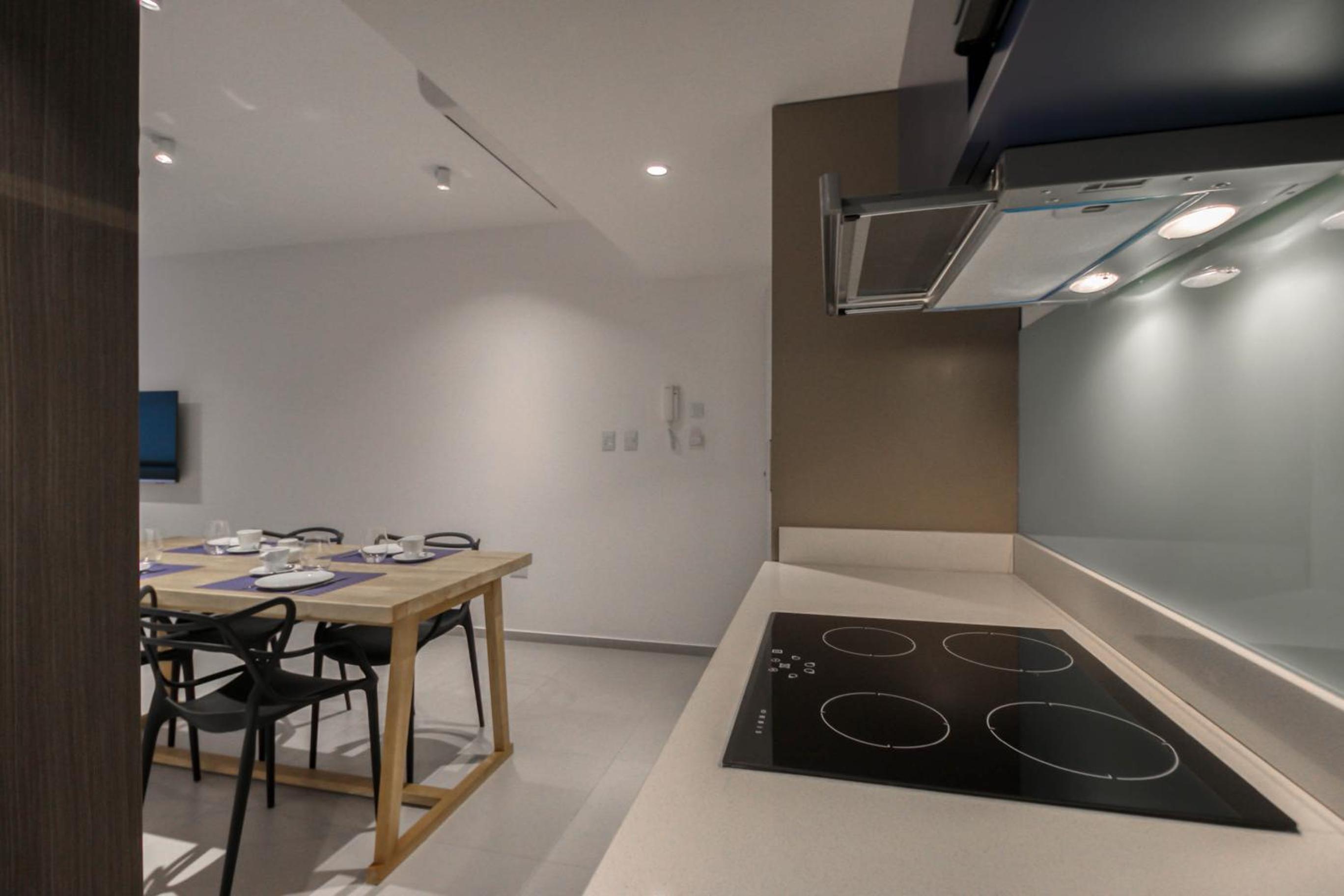 Departamentos Modernos 1 Dormitorio y Monoambiente con cochera
