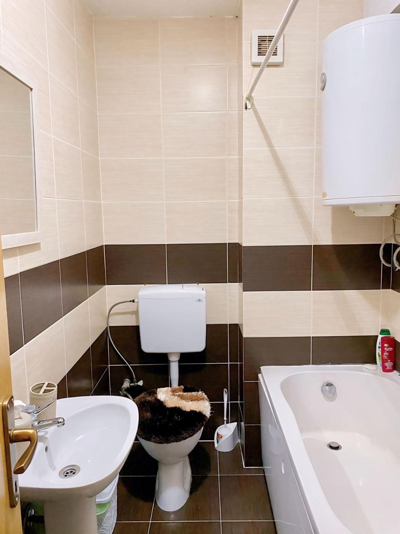 Unik's Studio Apartment, photo 9