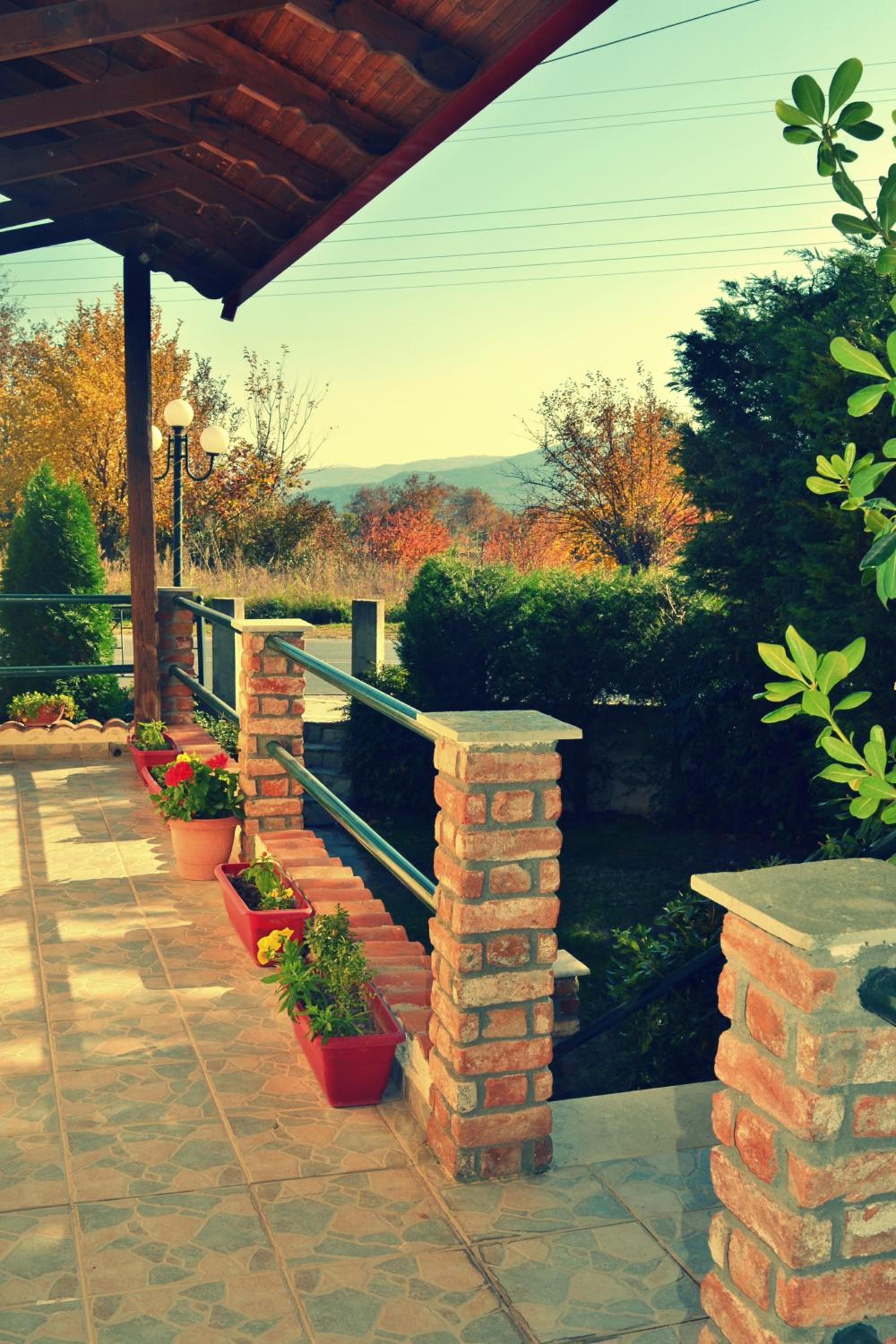 Photo 48