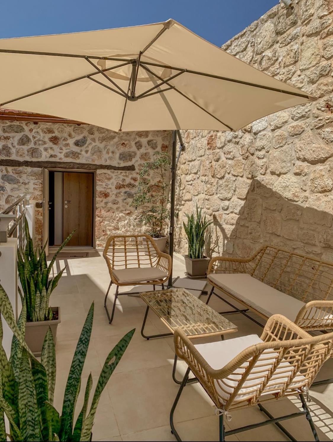 Hercules Home Malia