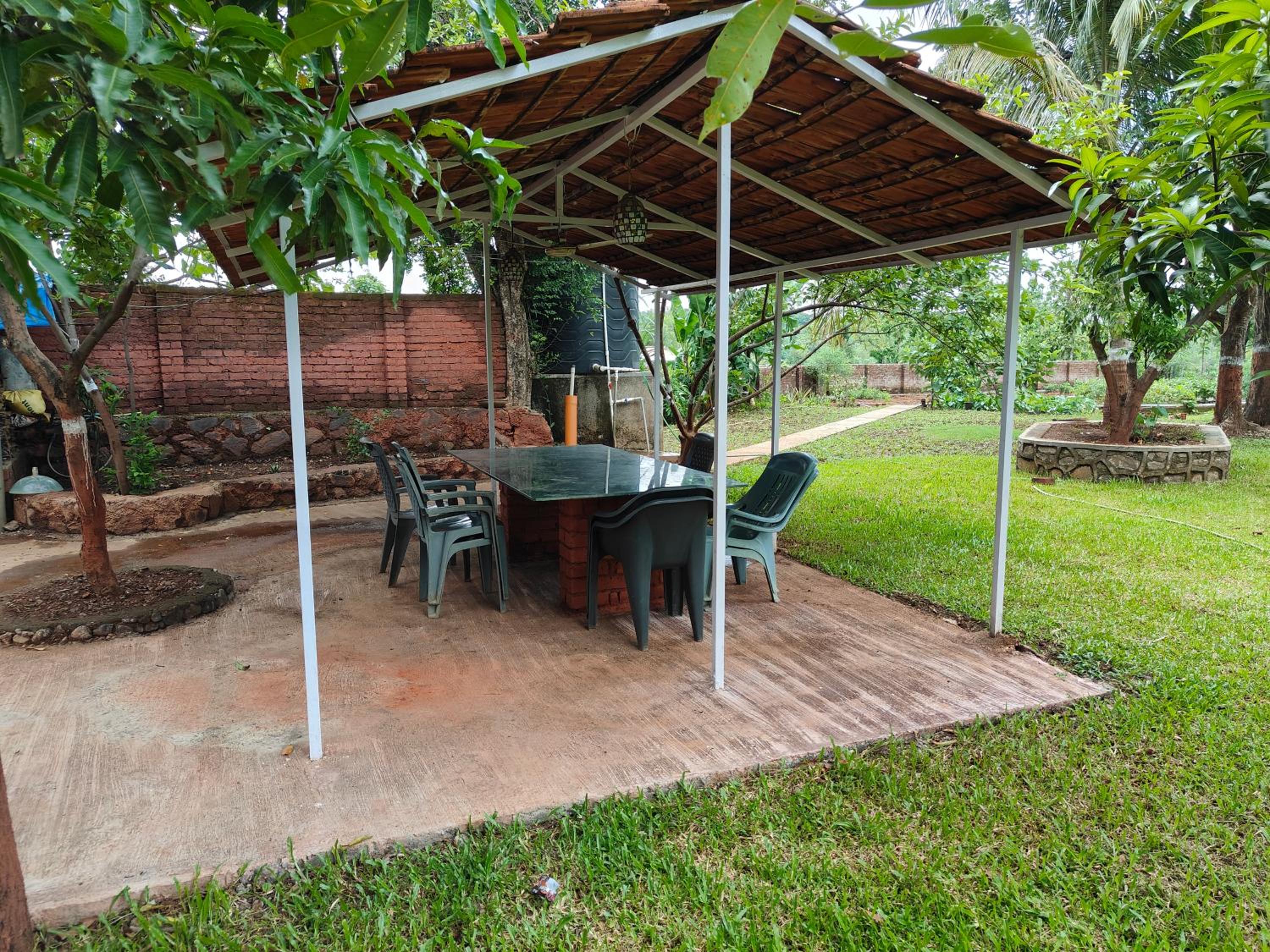 Dhanavade farms