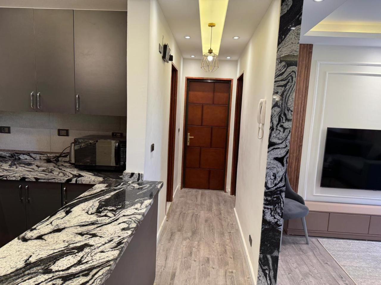 Ultra modern & cozy 2BD apartment view 2