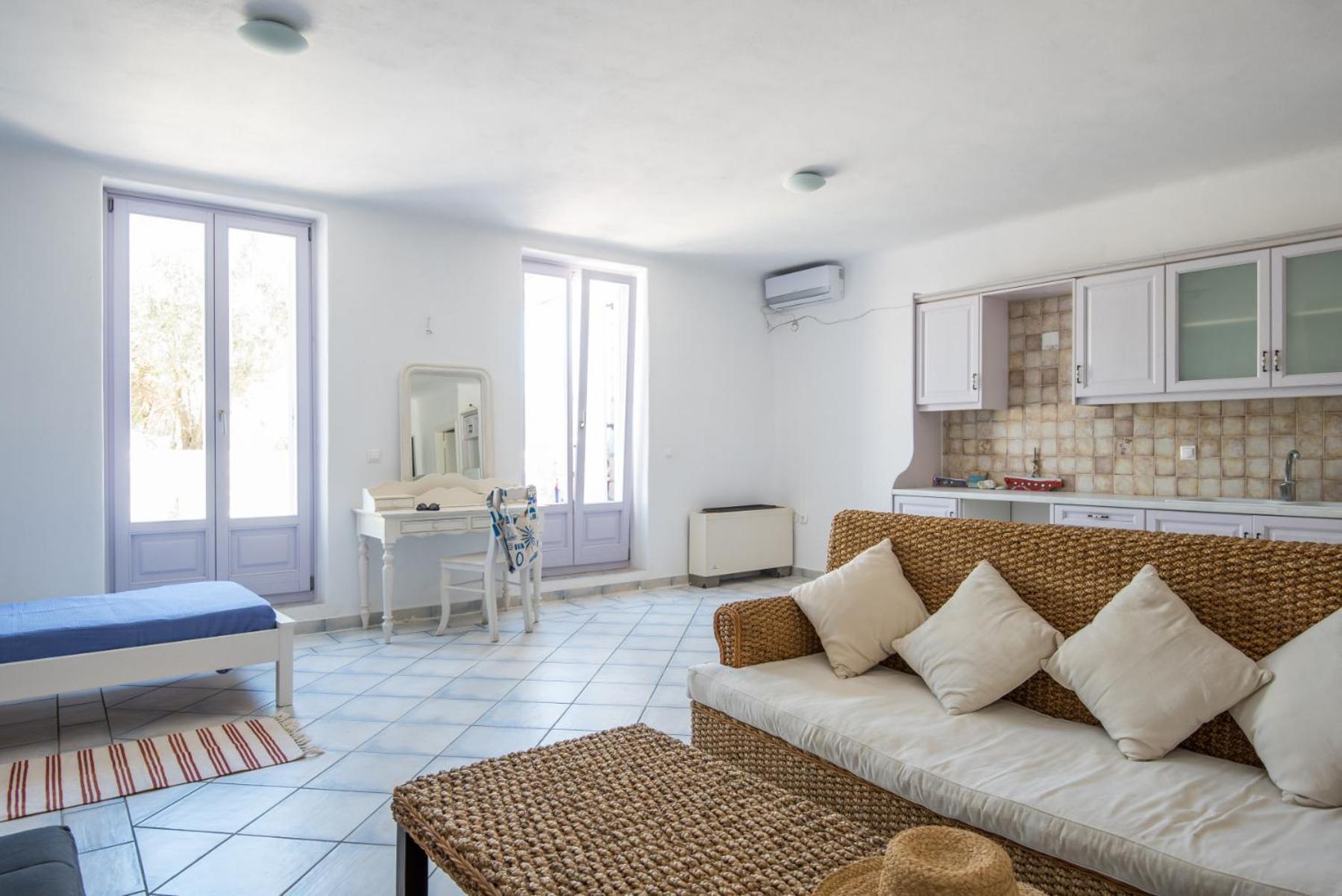 Archipelagos Villas-Villa Paros