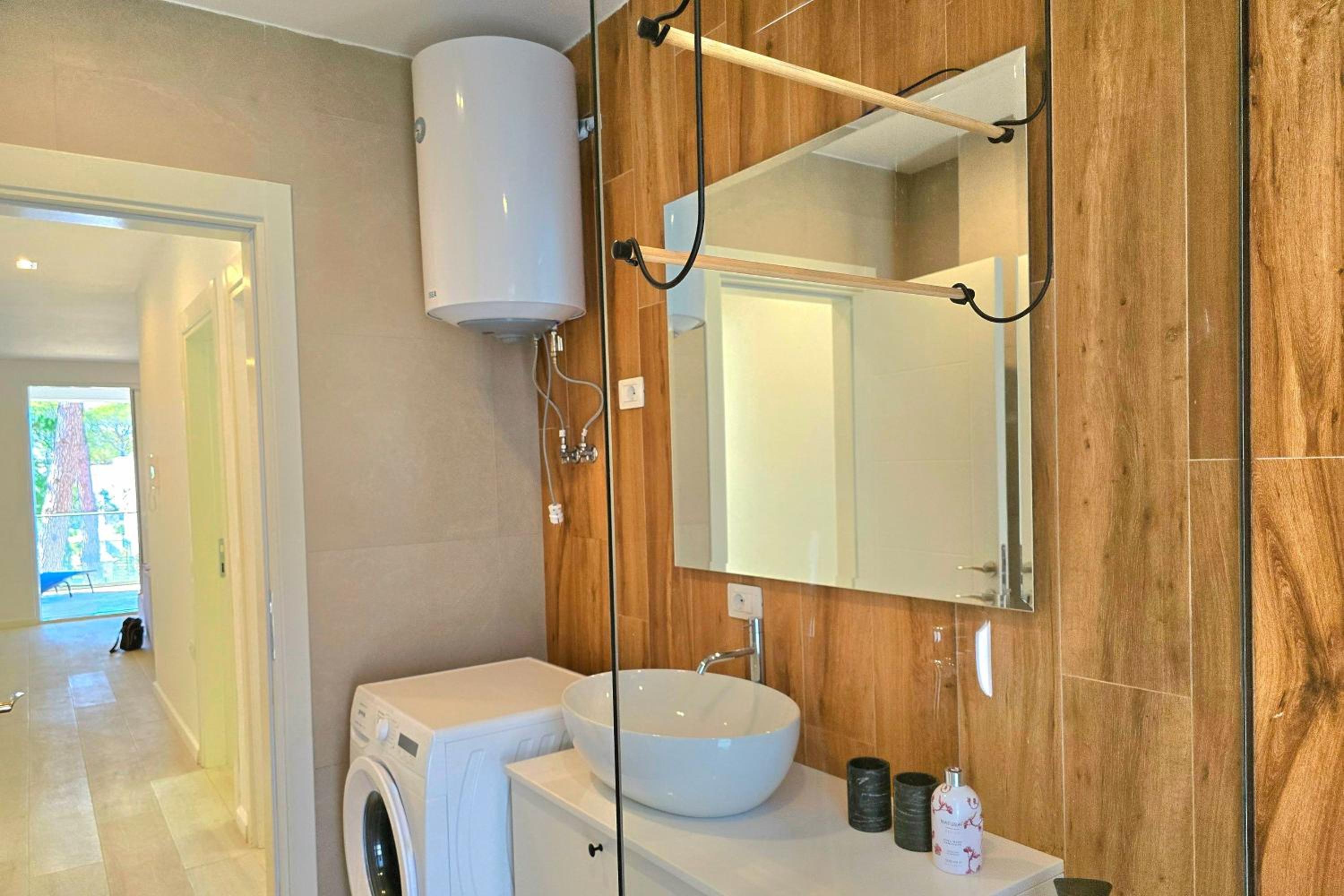 San Pietro Serenity Home - Happy Rentals