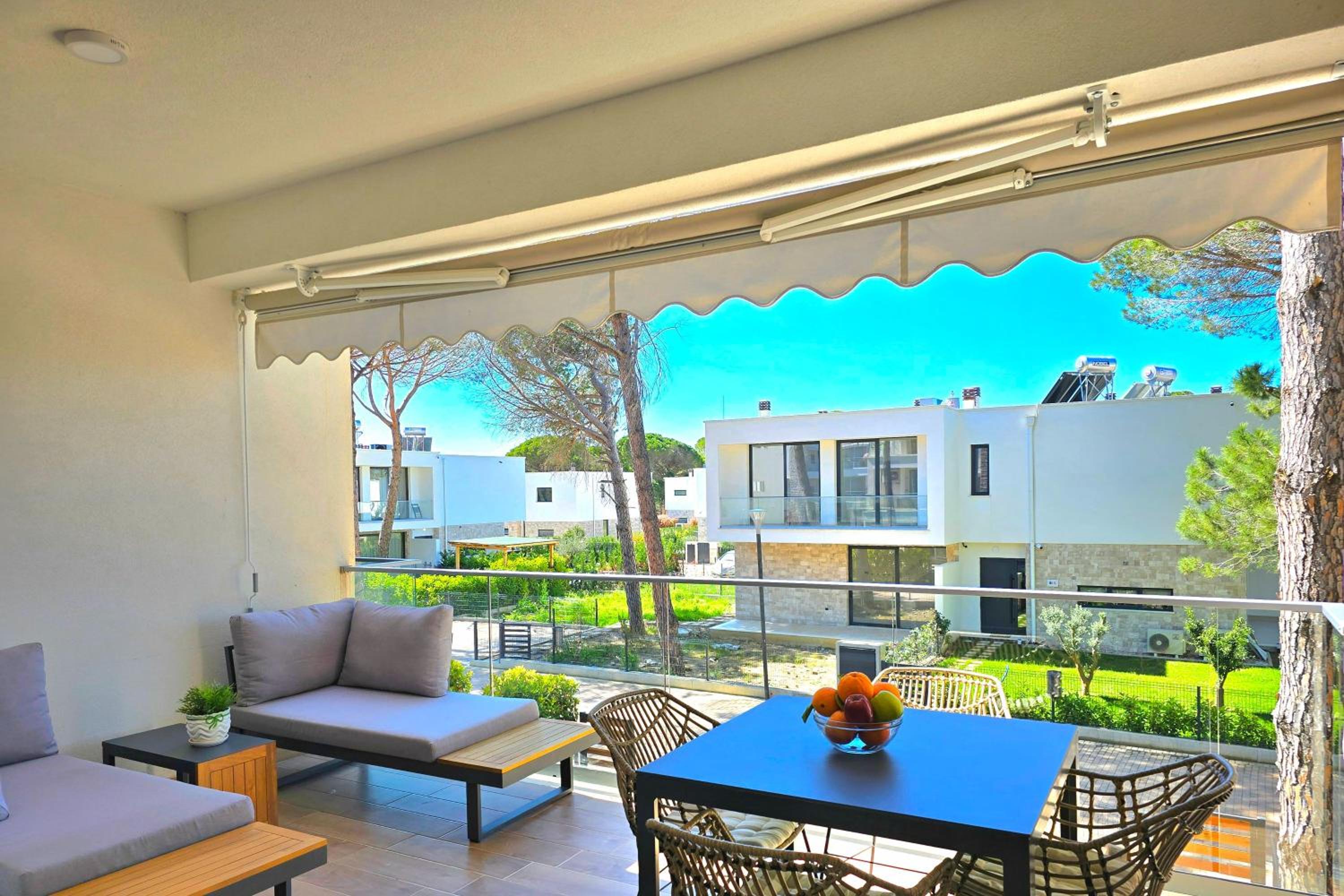 Beach Haven Hideaway 291 - Happy Rentals