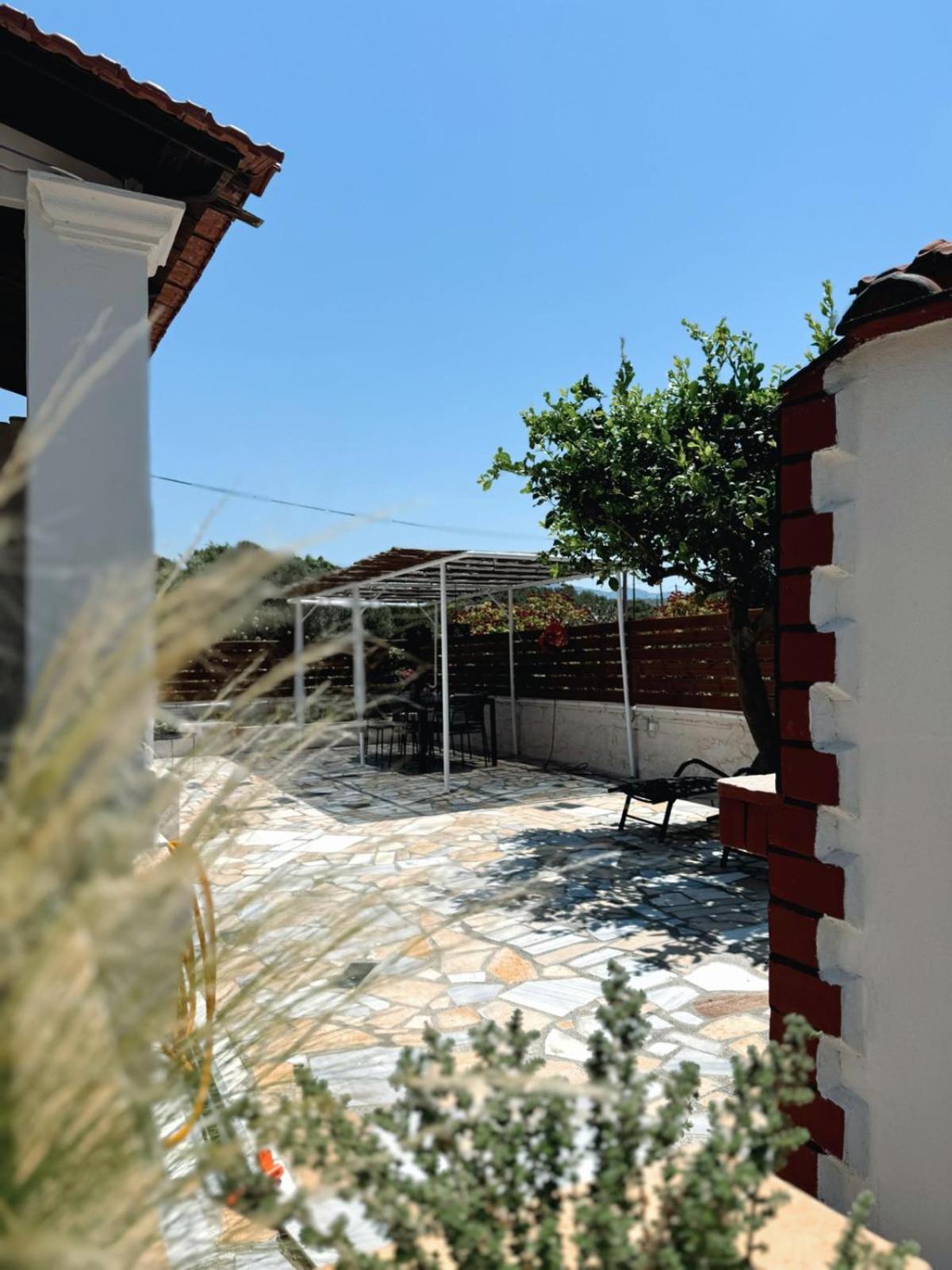 Nereid Bungalow
