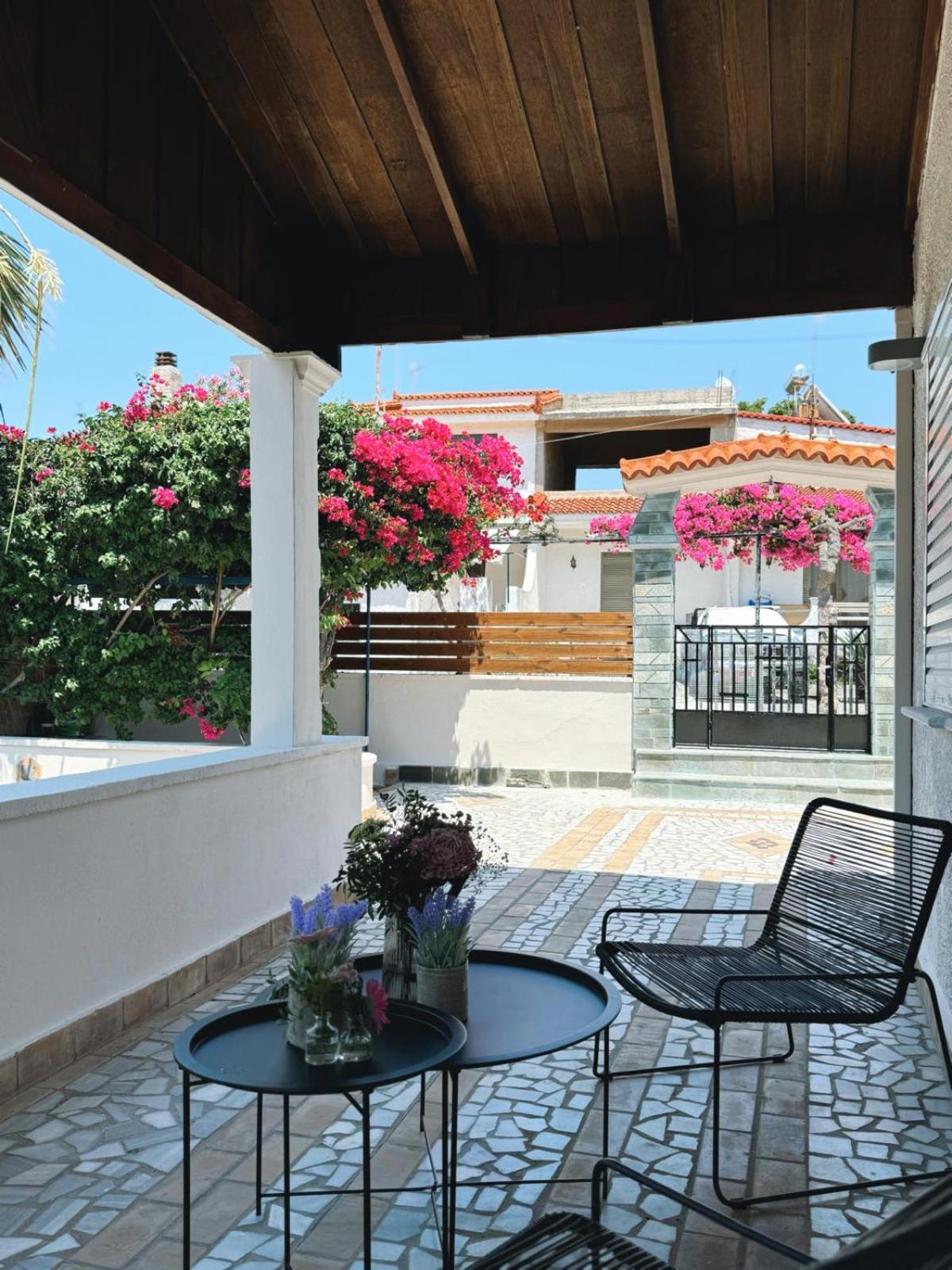 Nereid Bungalow