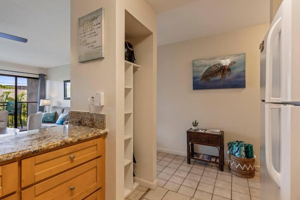 Kihei Akahi C308- Perfectly located South Kihei condo, walk to the beach view 5