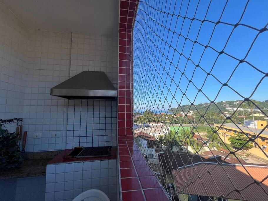 Apartamento em Ubatuba! A 100m da praia das Toninhas!