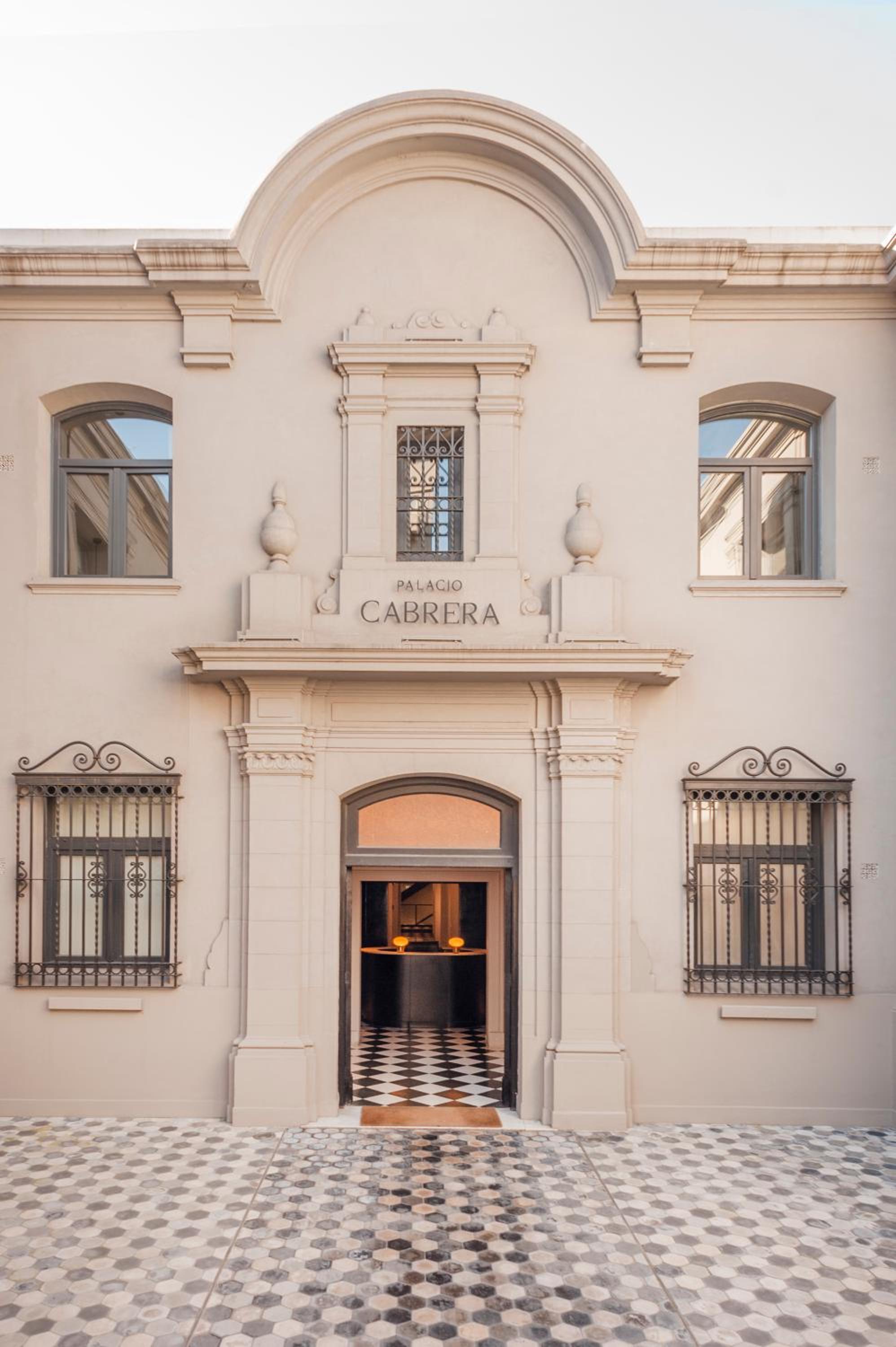 Lovely Premium Apt en Palacio Cabrera powered by Argenhost PC113