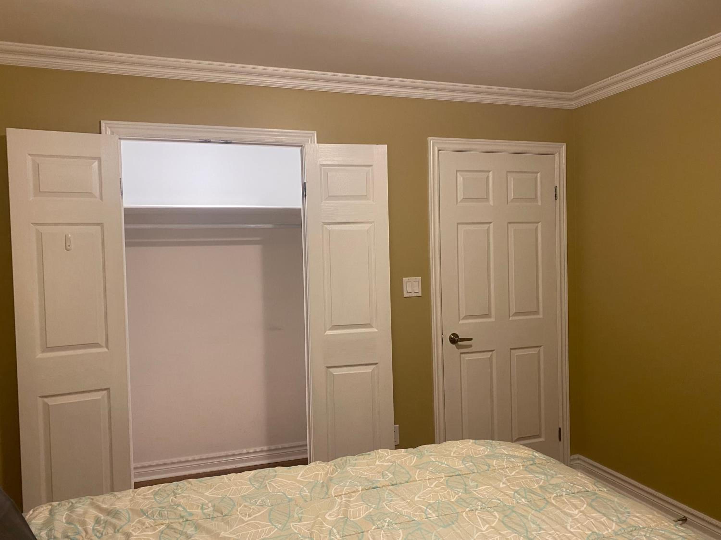 Nice Bedrooms in North York, Ontario
