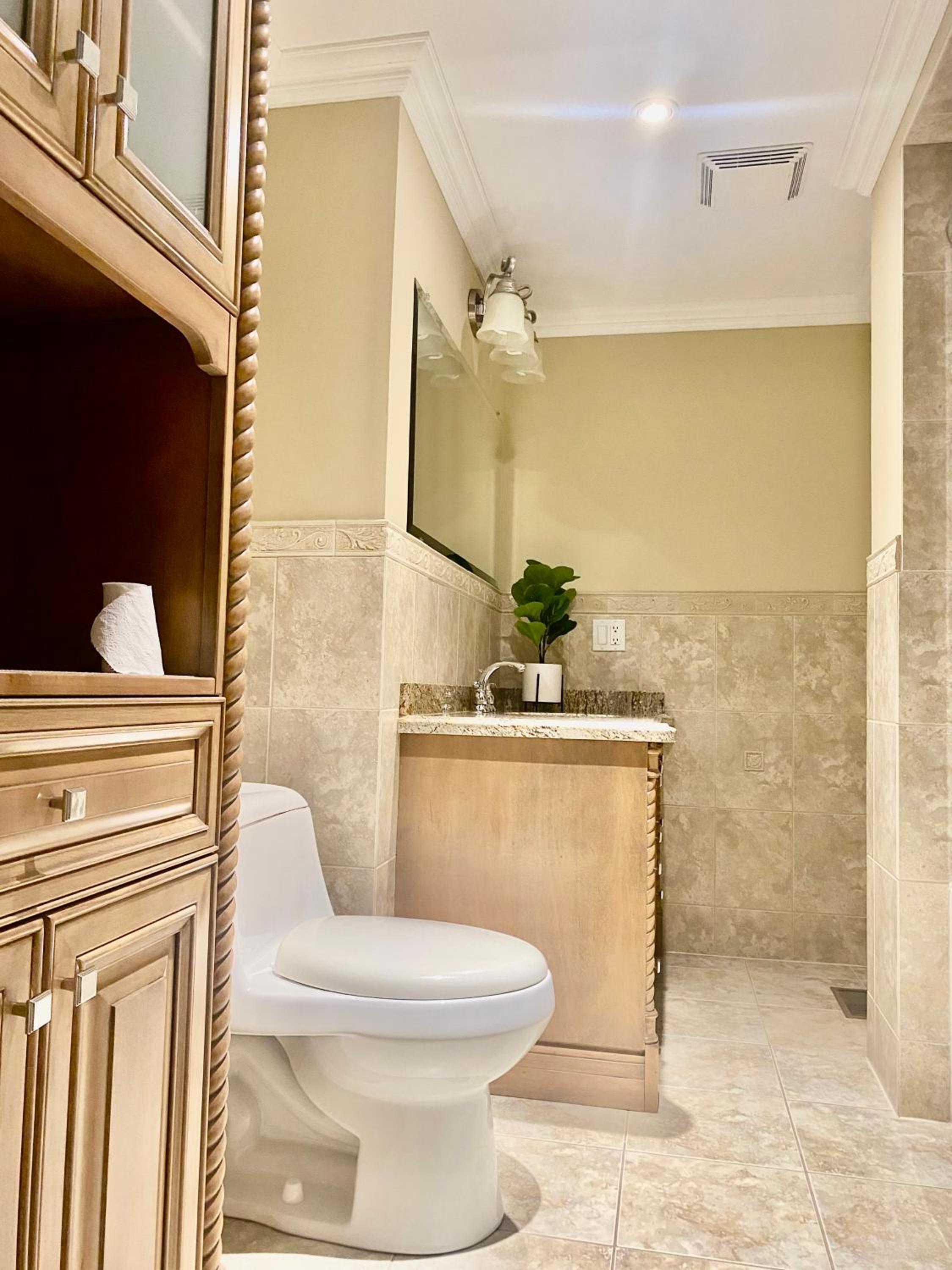 Nice Bedrooms in North York, Ontario