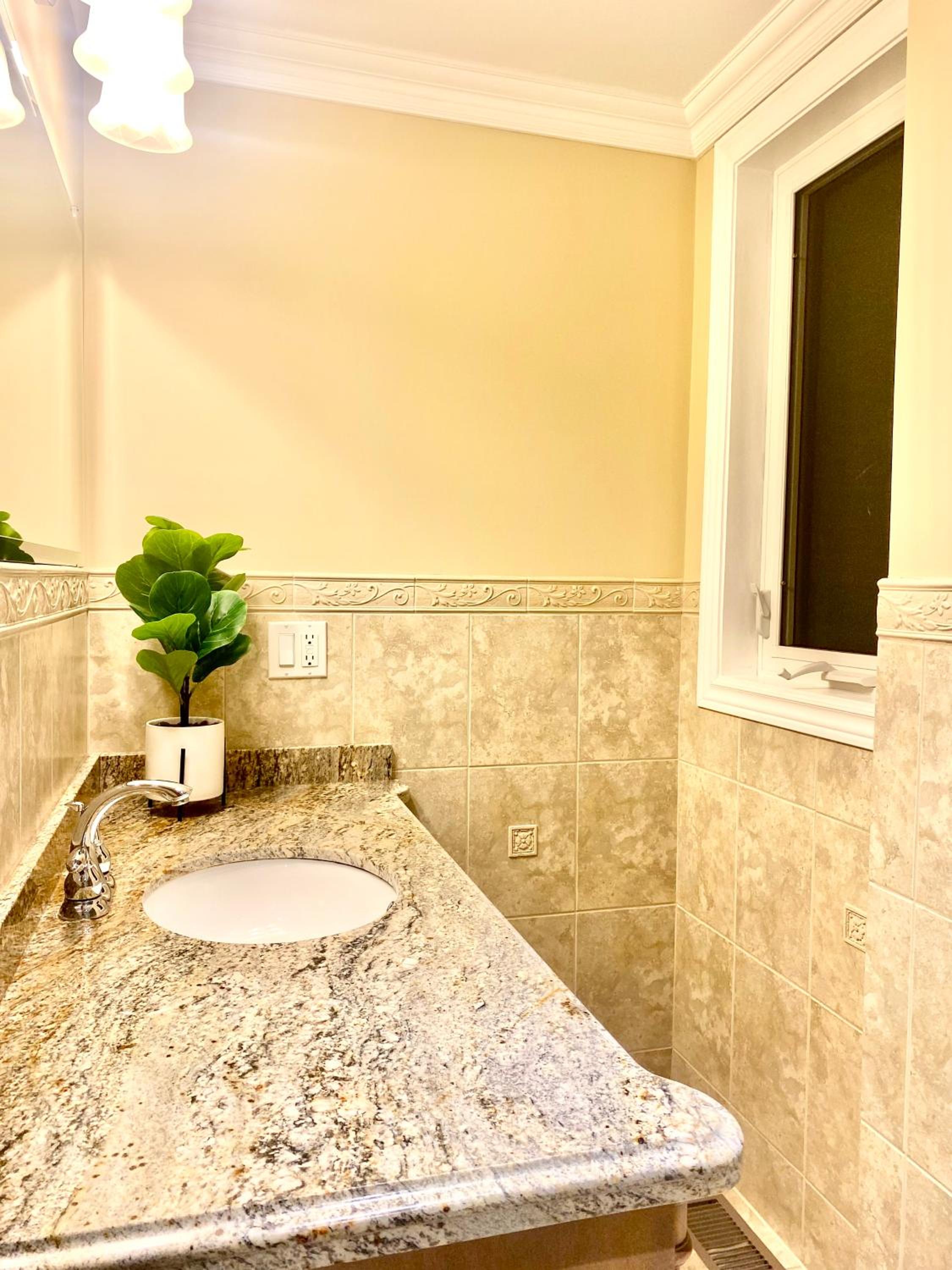 Nice Bedrooms in North York, Ontario
