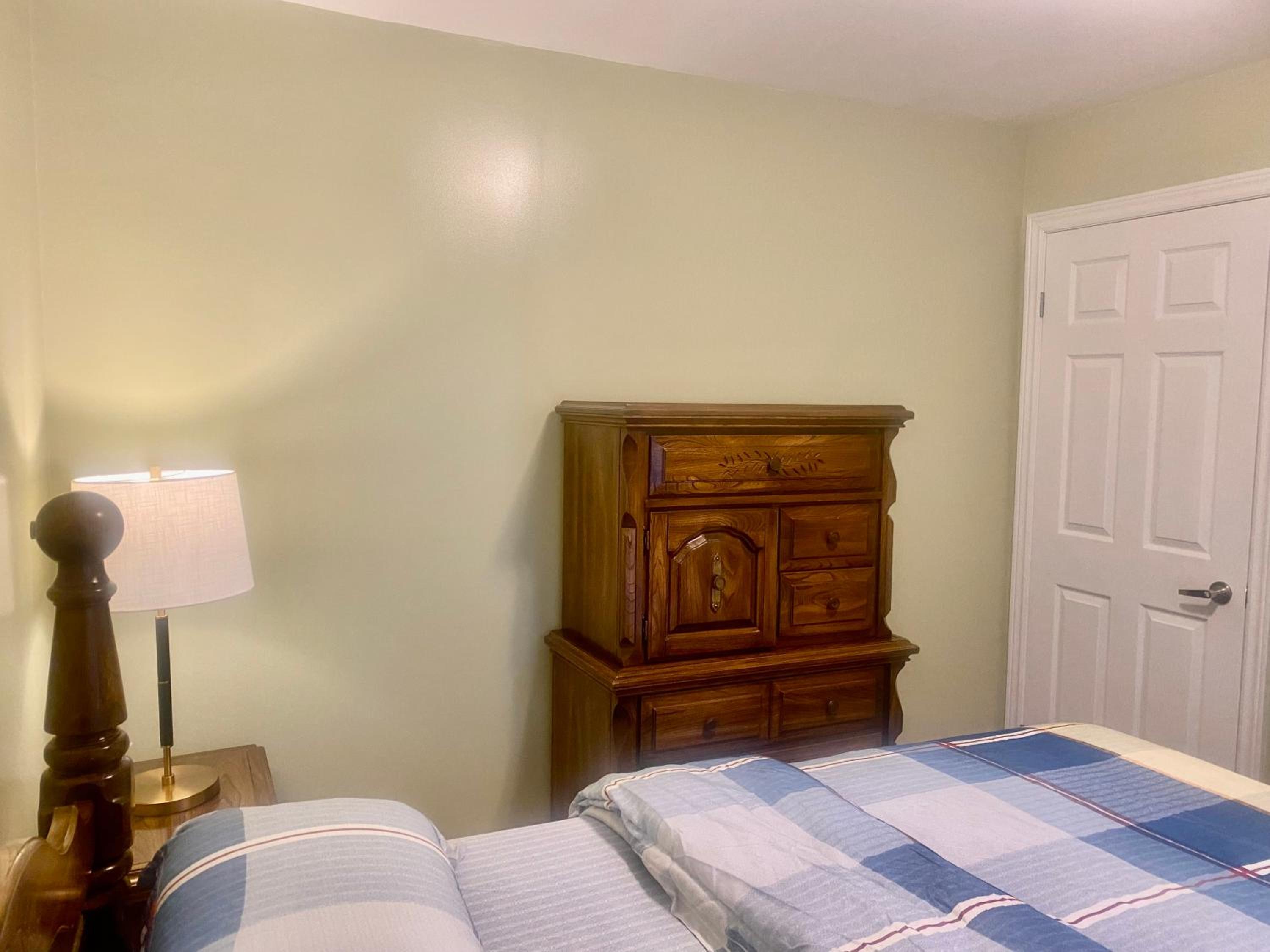 Nice Bedrooms in North York, Ontario