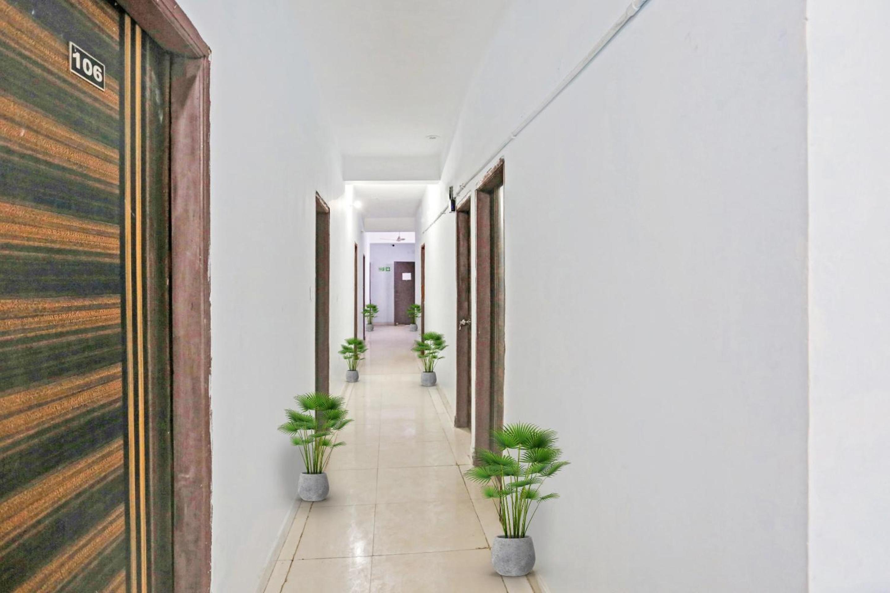 Hotel O Imperial Residency view 3