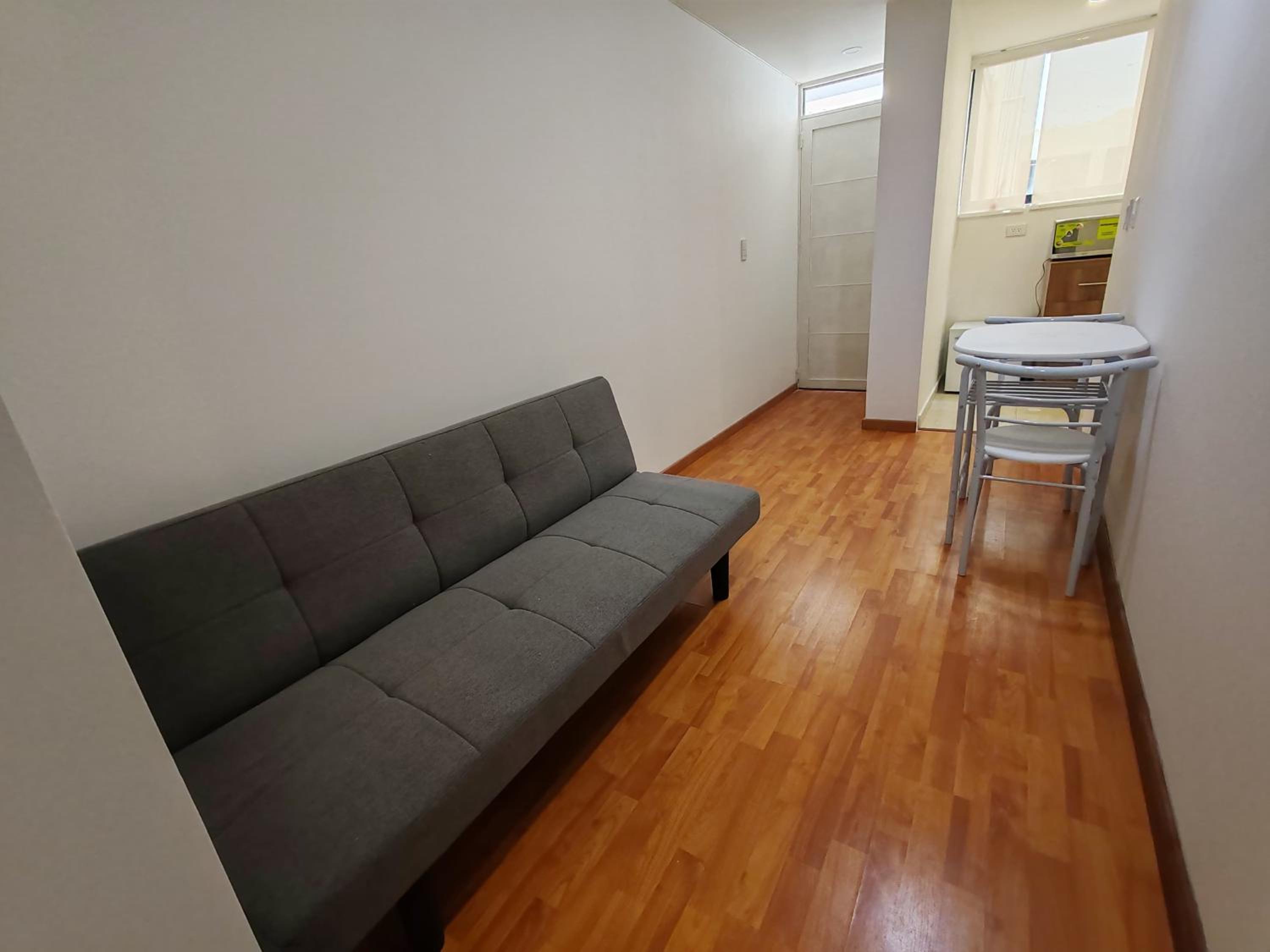 Apartaestudio moderno con parqueadero cerca UPTC y Clínica Los Andes