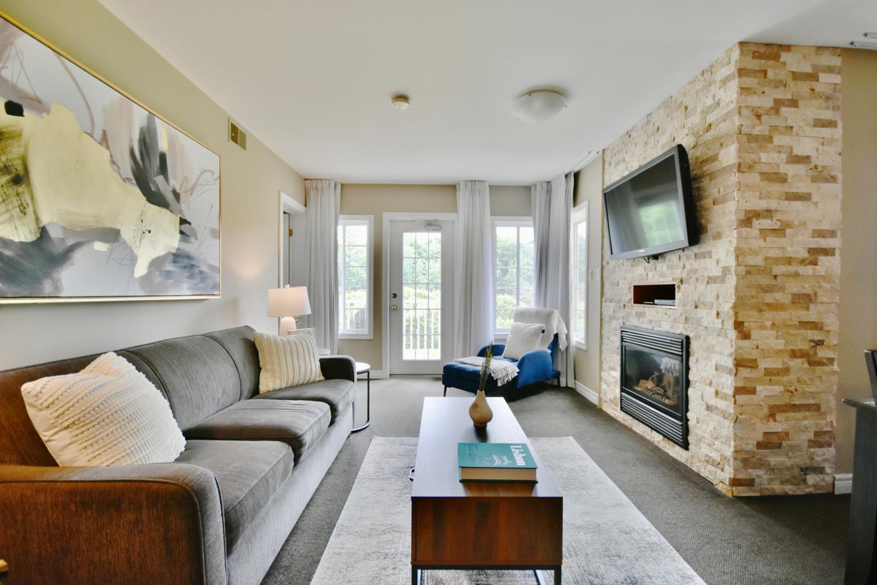 Beautiful Jacuzzi Suite with Garden View-Studio
