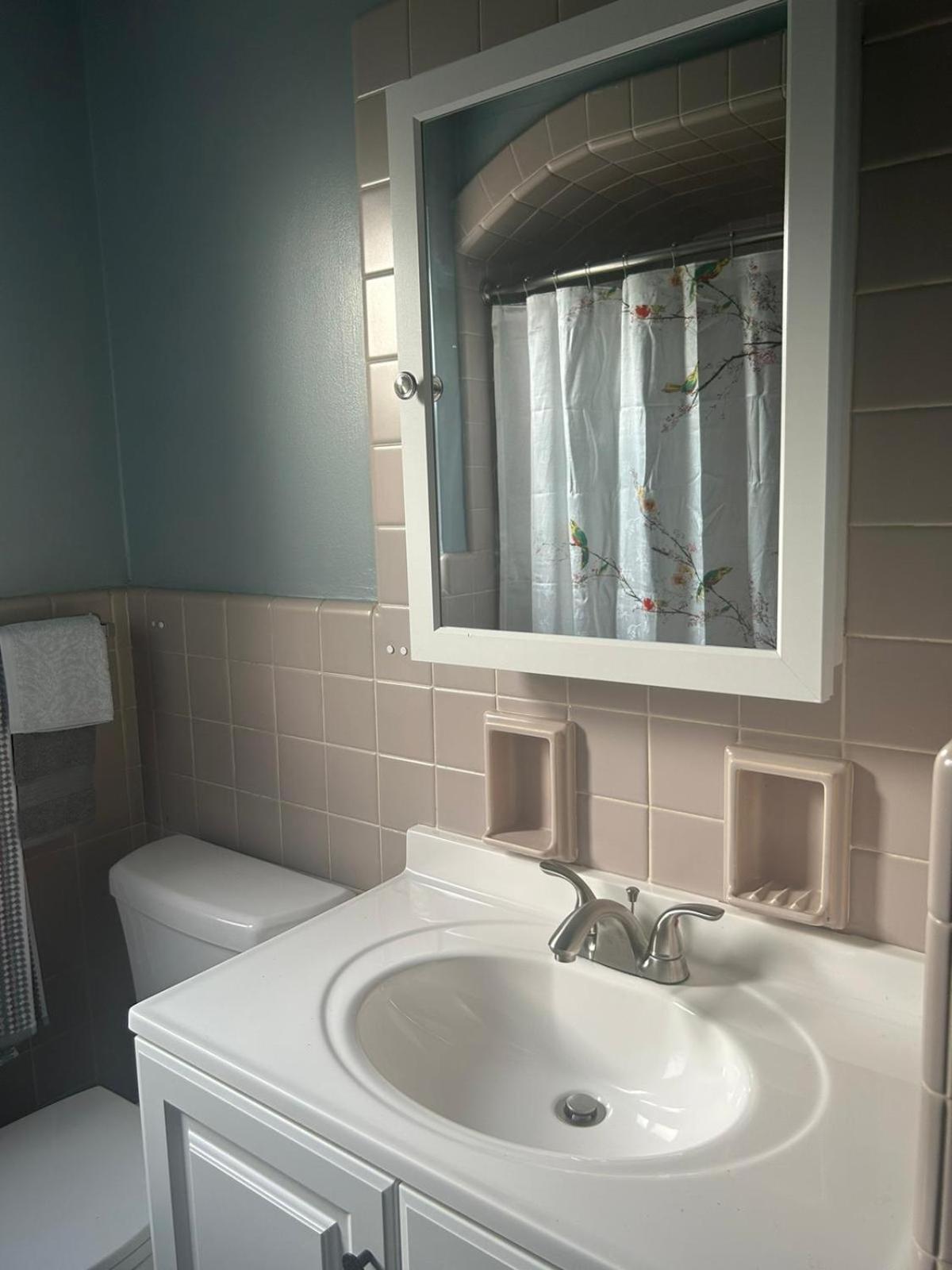 Beautifully Furnished Two-Bedroom Unit, Loaded With Appliances And Ample Parking - Property Image 22