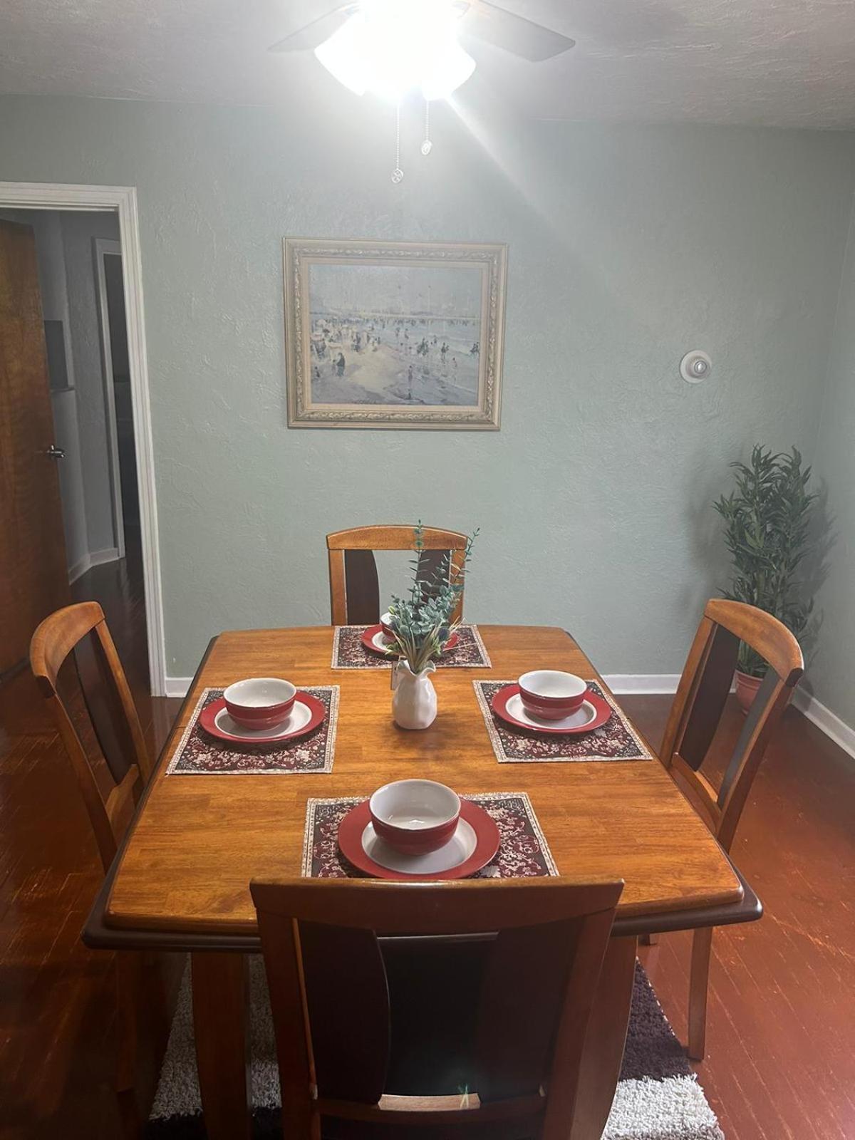 Beautifully Furnished Two-Bedroom Unit, Loaded With Appliances And Ample Parking - Property Image 10