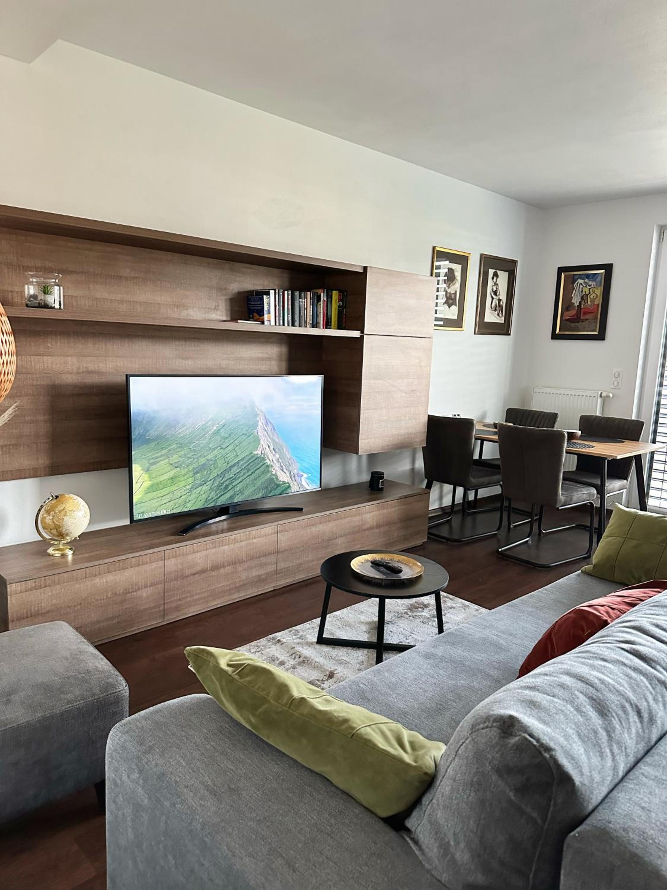 Comfy Stay Apartment