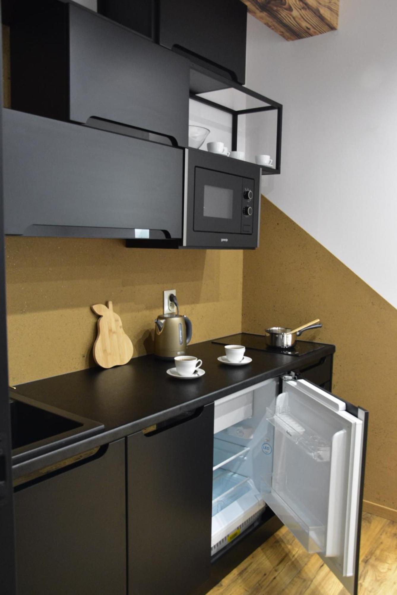 Photo 99