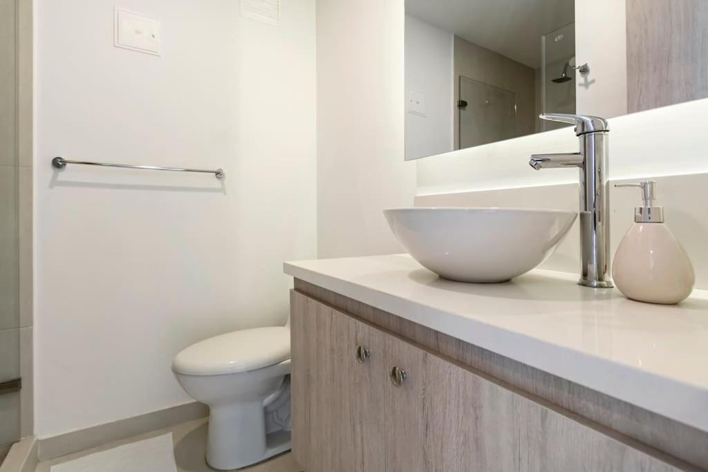 Apartaestudio cerca a Unicentro