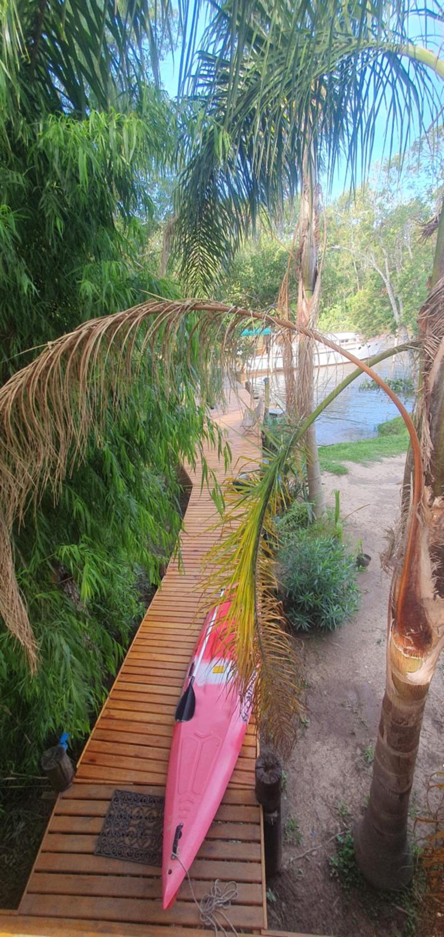 AMANU Casa Unica en el delta de Tigre a solo 5' para 30 personas