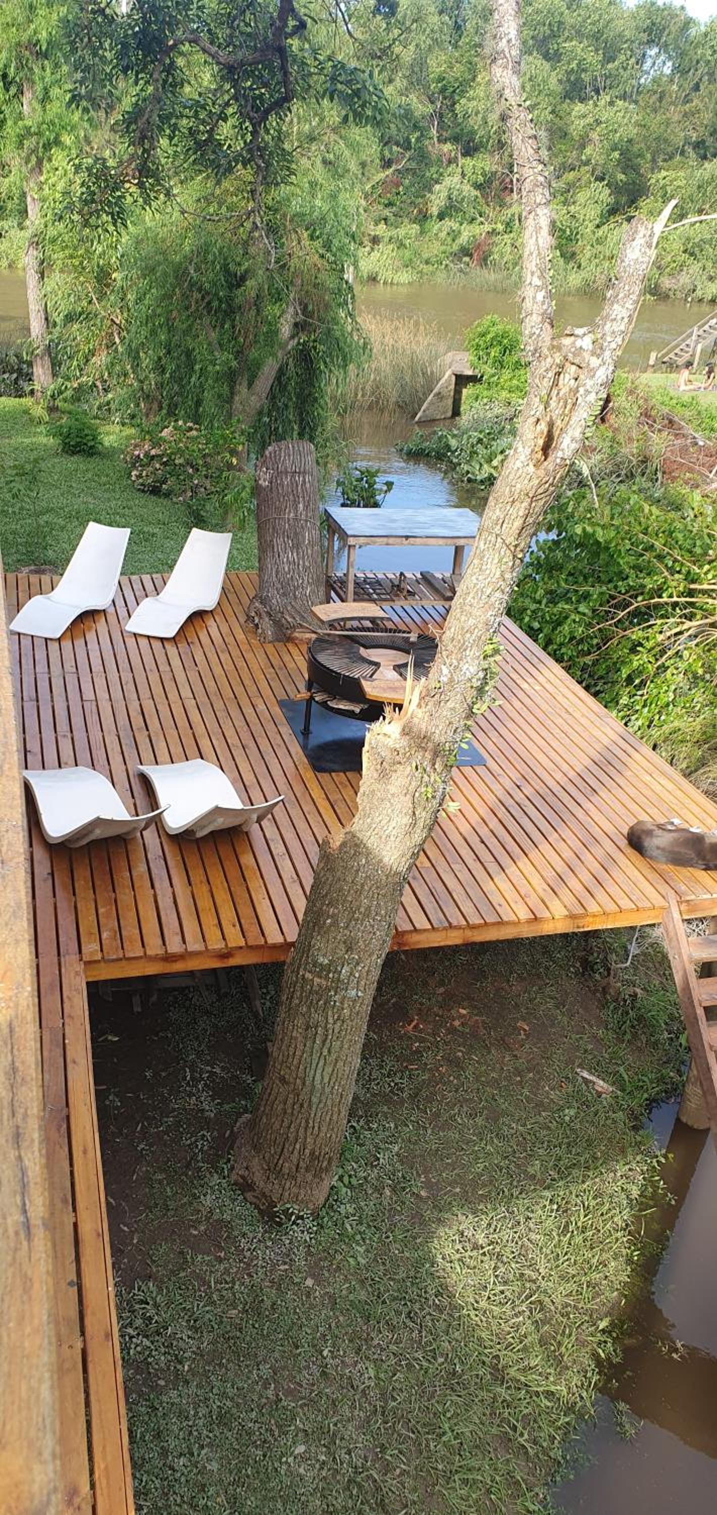 AMANU Casa Unica en el delta de Tigre a solo 5' para 30 personas