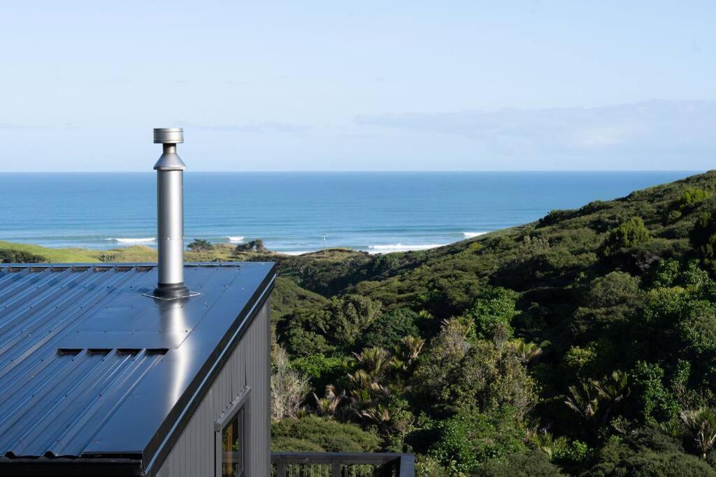 Hotel Foudre Suite With Hot Tub At Barrelled Wines Raglan
