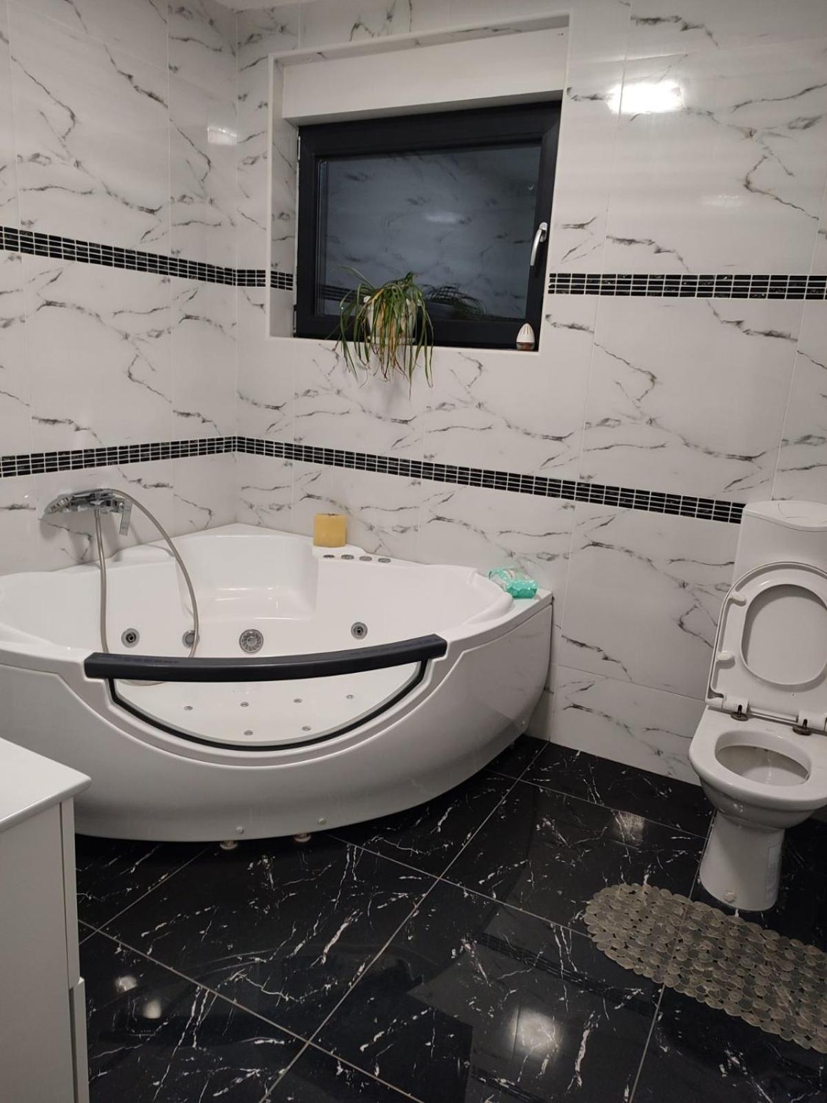Agava Club Luxury Spa and Apartments view 3